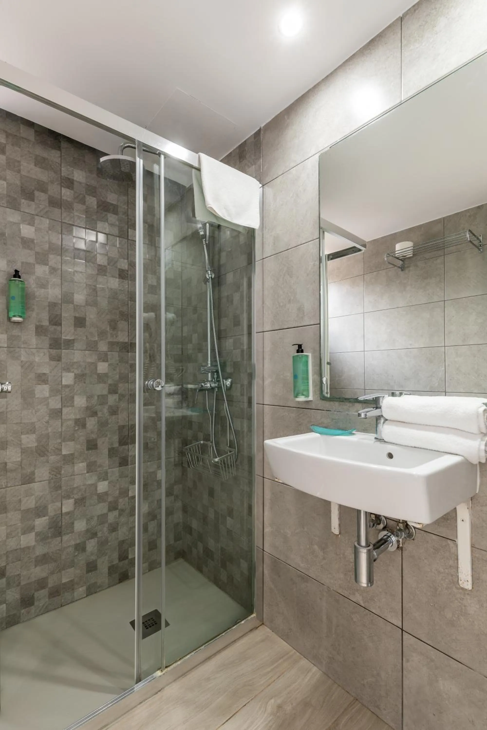 Shower in Aparthotel Puerto Cala Vadella