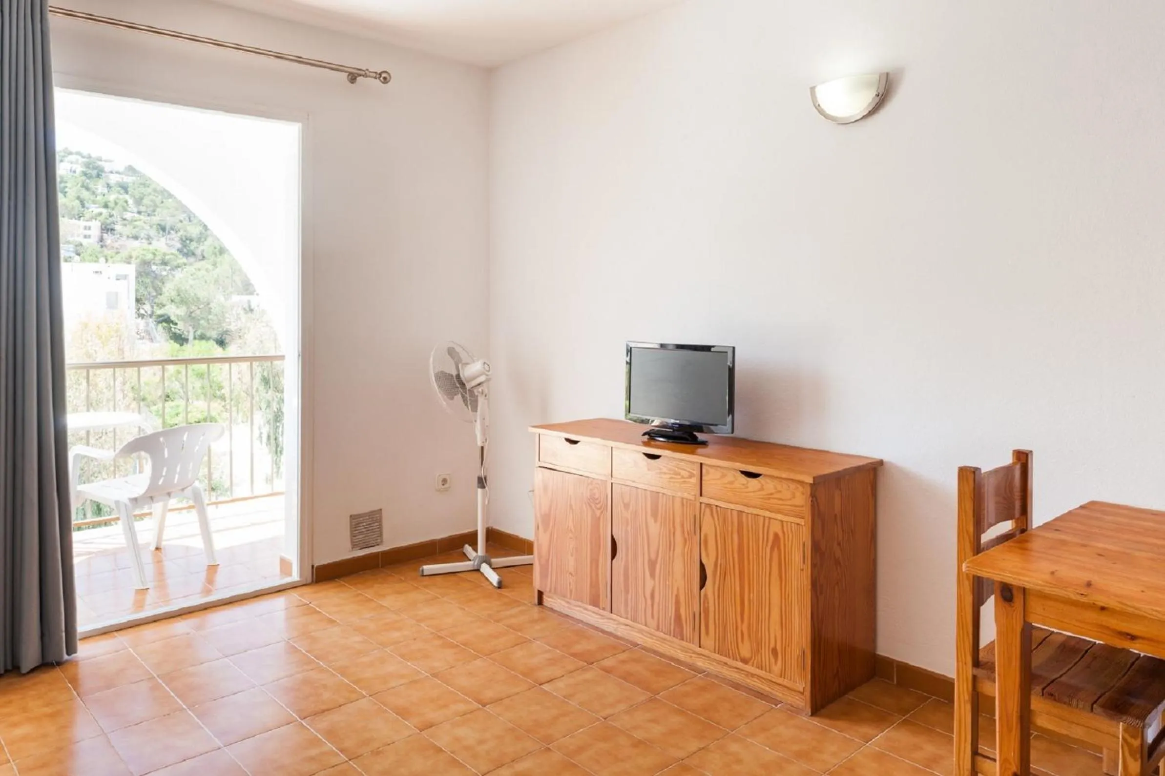 Dining area in Aparthotel Puerto Cala Vadella