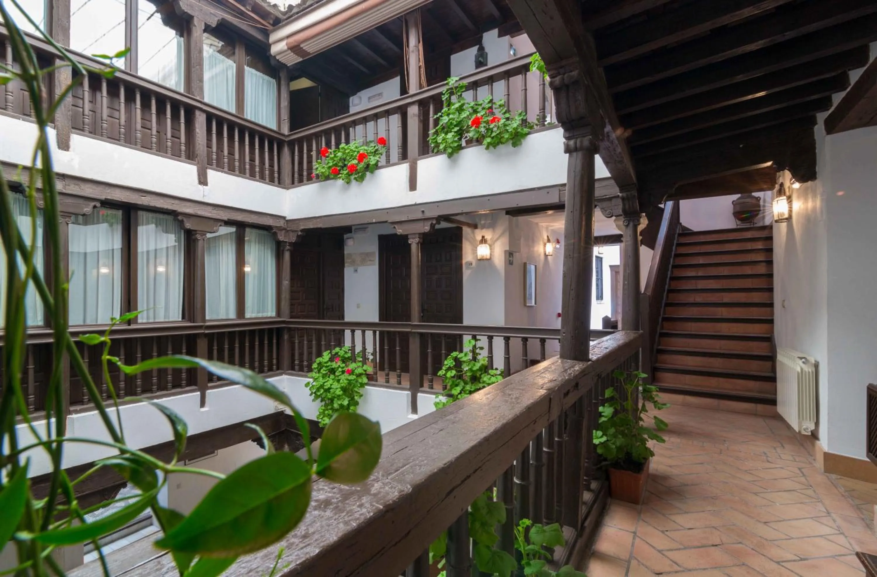 Decorative detail in Casa del Capitel Nazarí