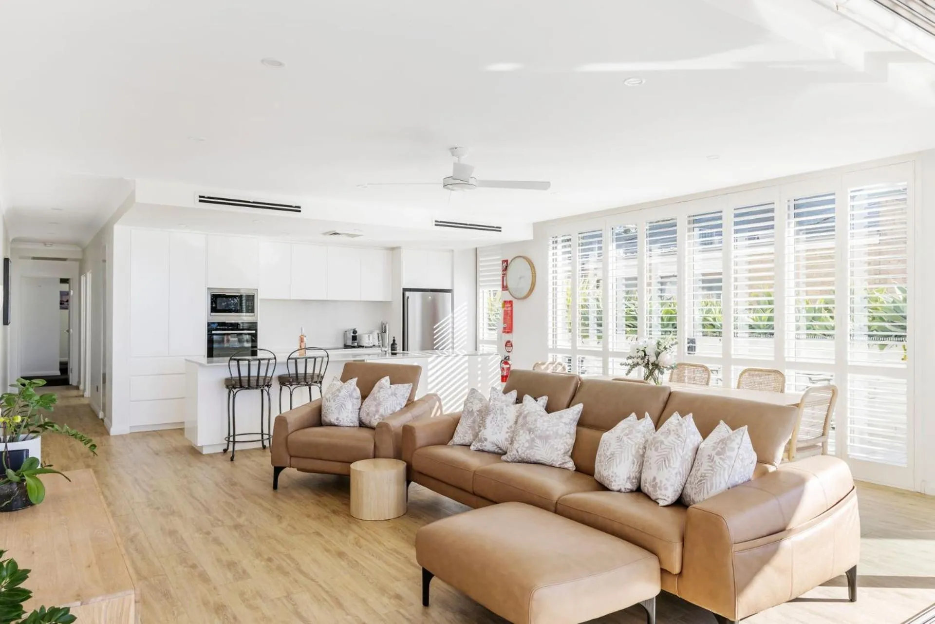 Aura 3 Spectacular Beachside Views