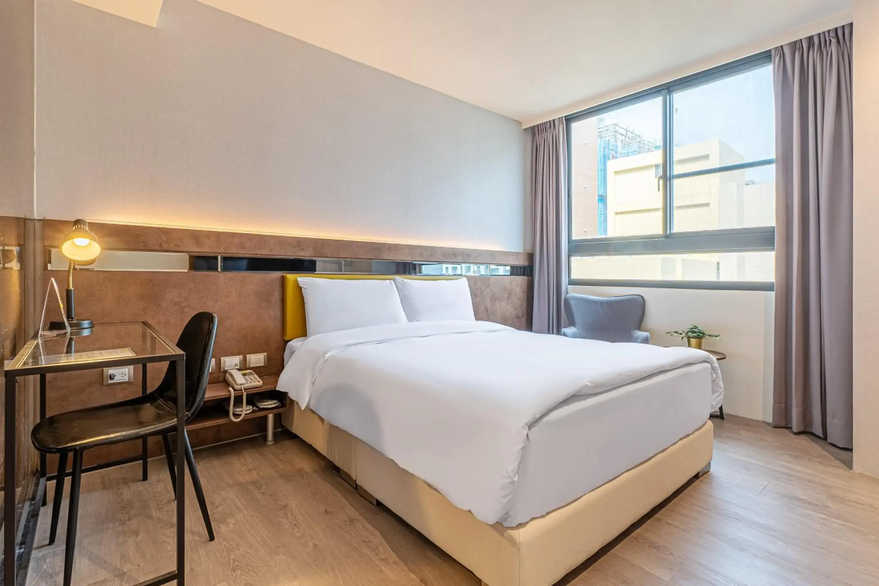 Photo of the whole room, Bed in CHECK inn Taichung Qinghai Photo of the whole room, Bed in CHECK inn Taichung Qinghai