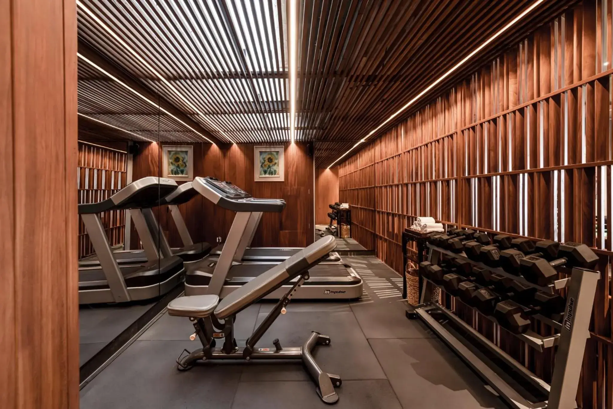Fitness centre/facilities in Triple E Hotel Metro Ben Thanh Fitness centre/facilities in Triple E Hotel Metro Ben Thanh