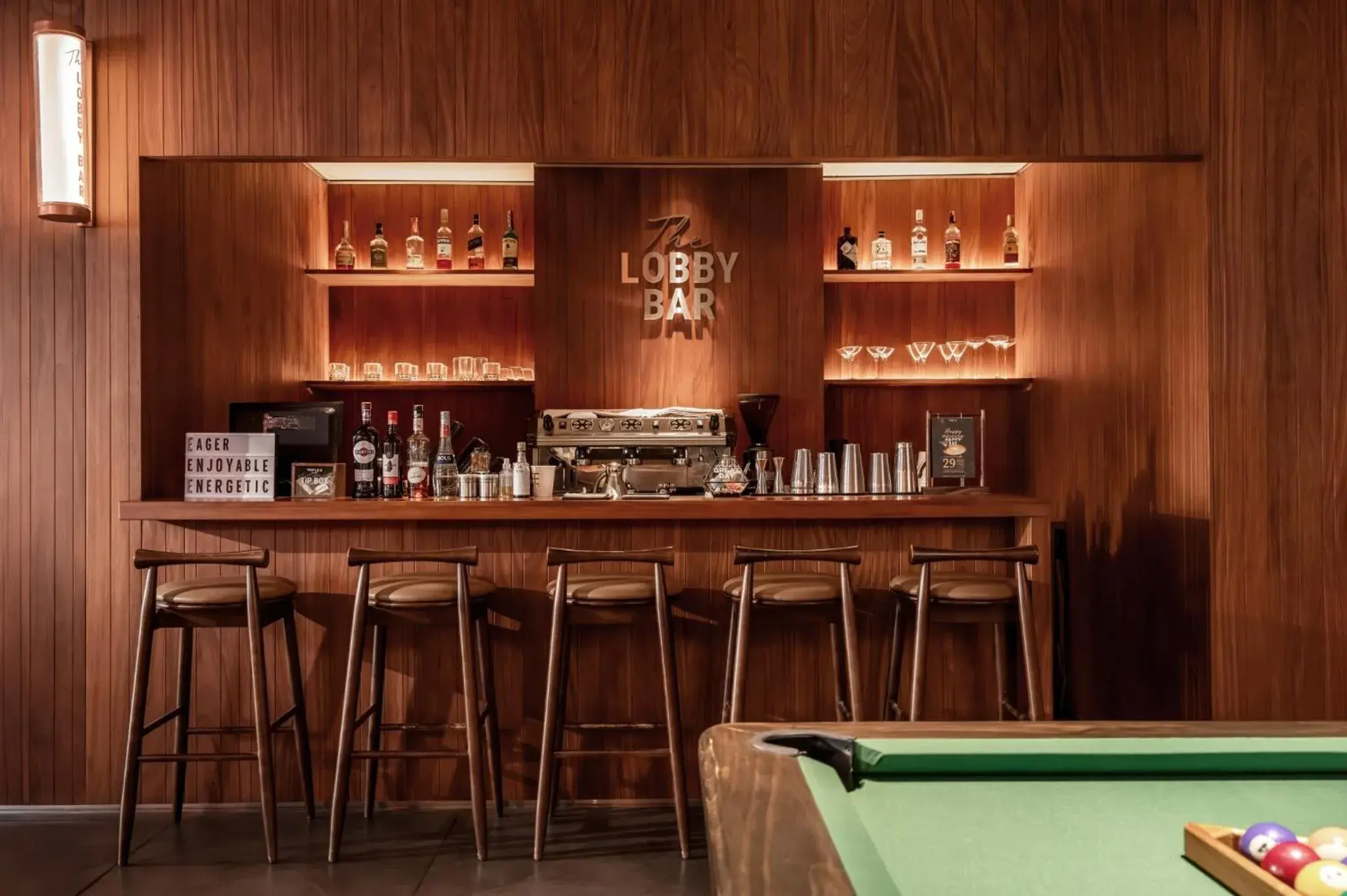 Lounge or bar in Triple E Hotel Metro Ben Thanh Lounge or bar in Triple E Hotel Metro Ben Thanh