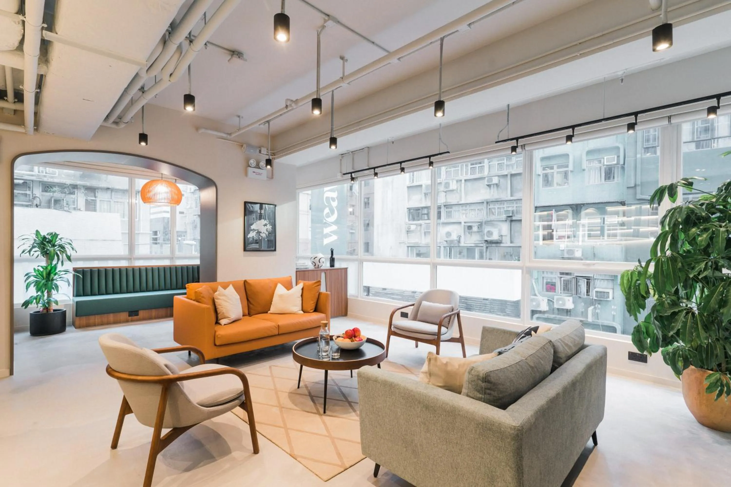 Lounge or bar in Weave Suites - Central West