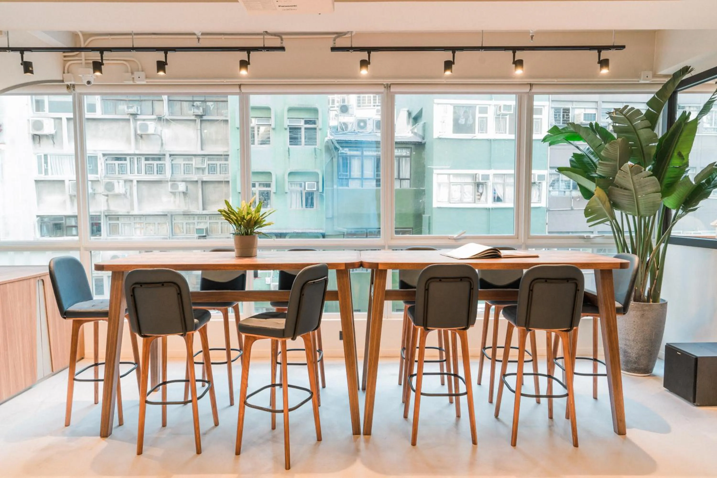 Communal lounge/ TV room in Weave Suites - Central West