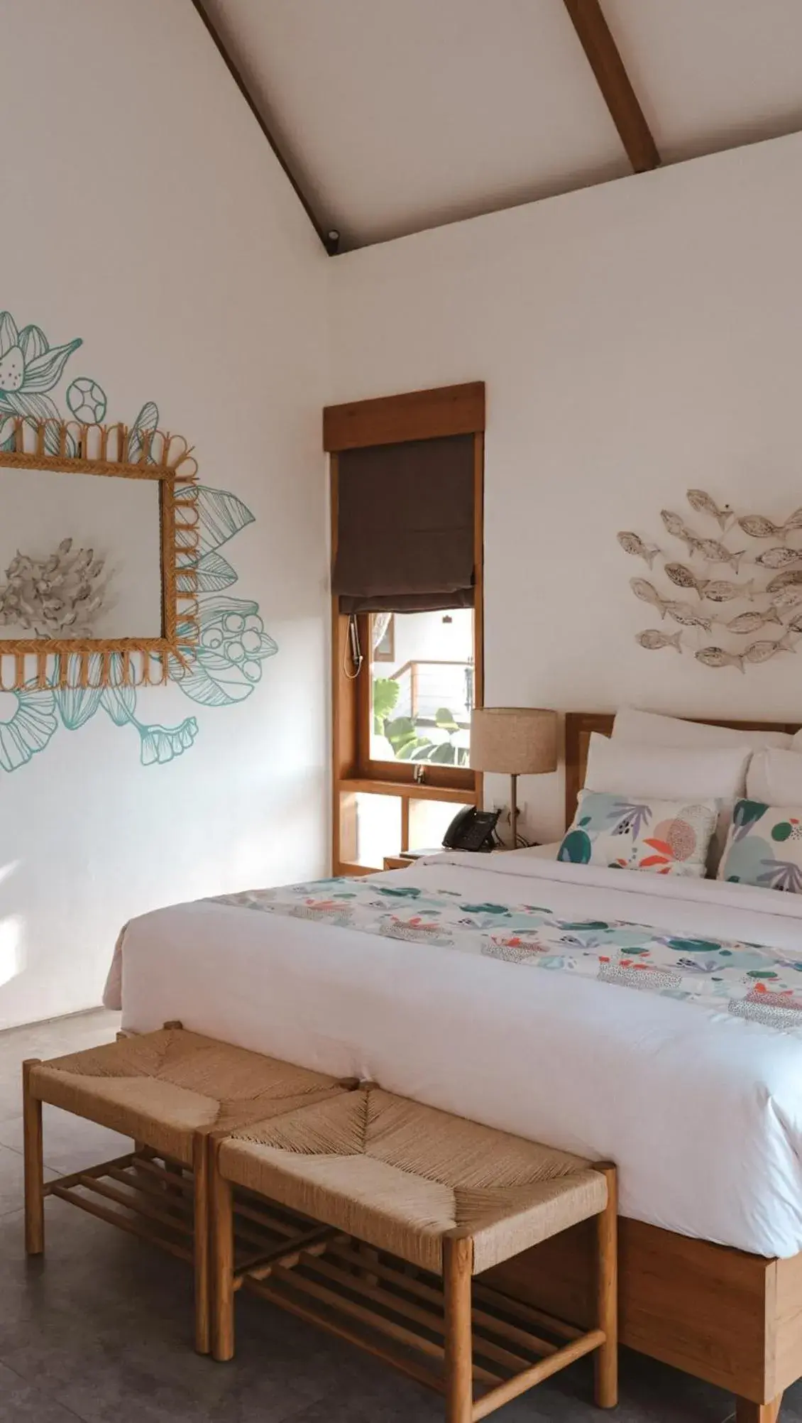 Bed in Deep Roots Dive & Yoga Resort Bed in Deep Roots Dive & Yoga Resort