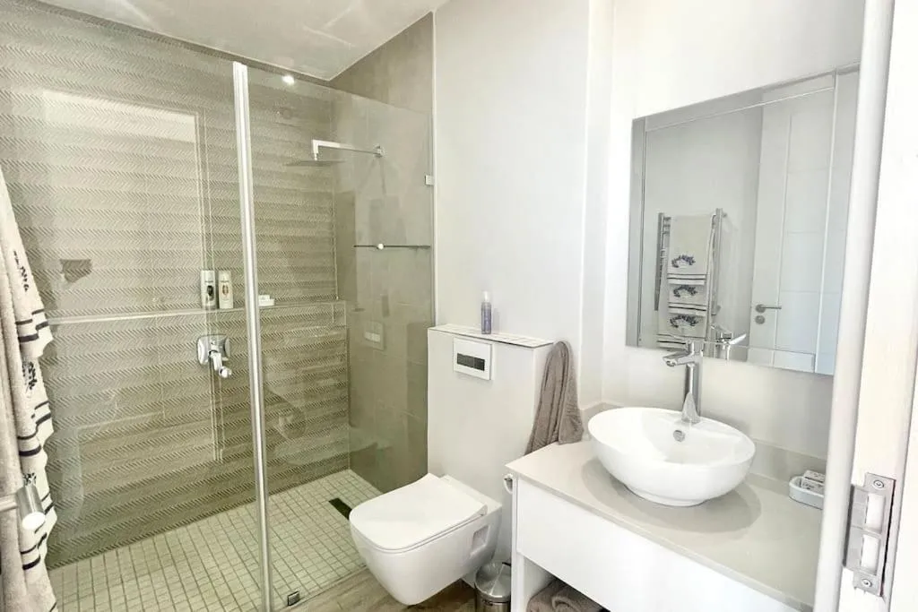 Exclusive luxury & lifestyle suite