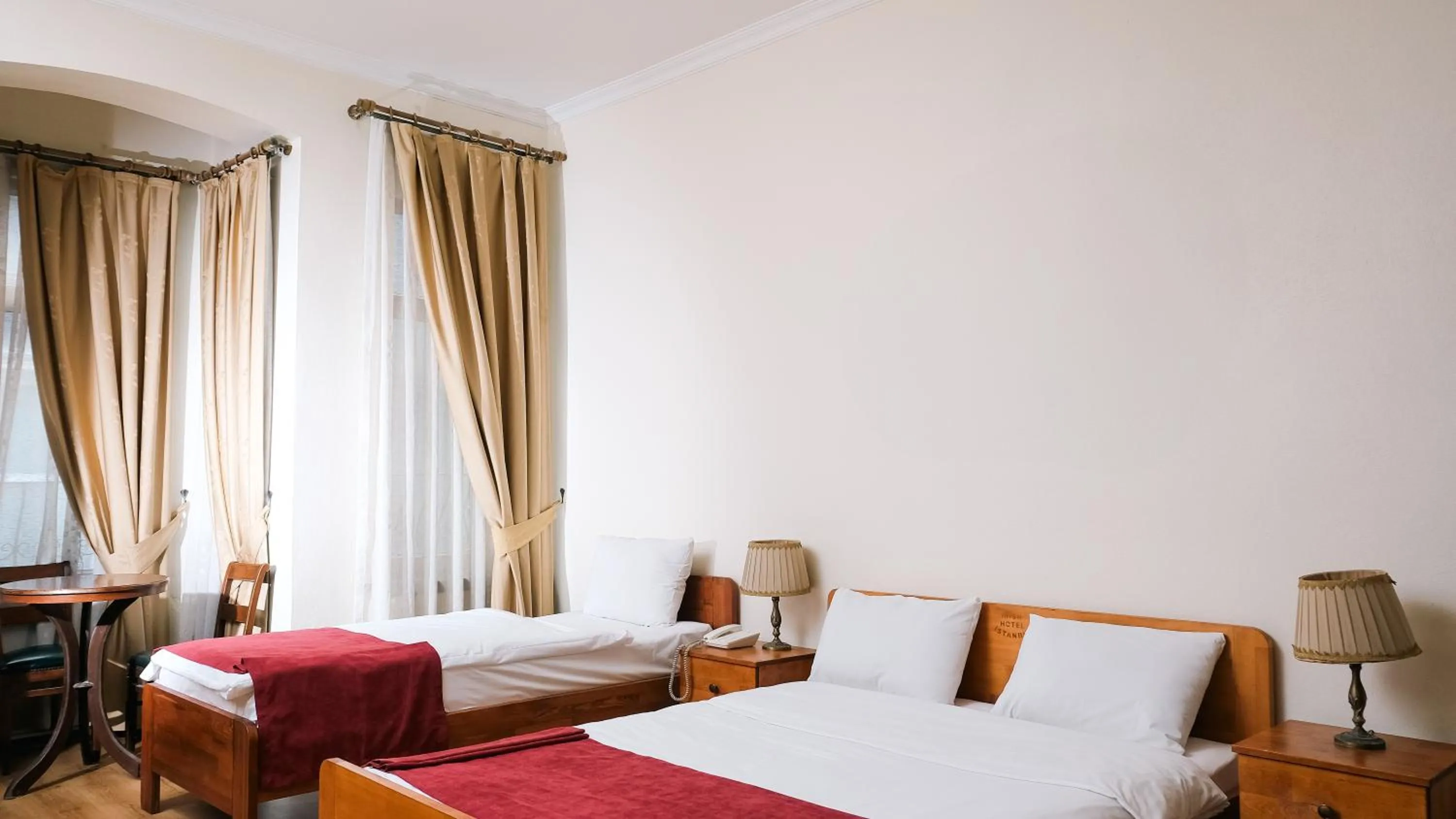 Bed in Istanbul Irish Hotel