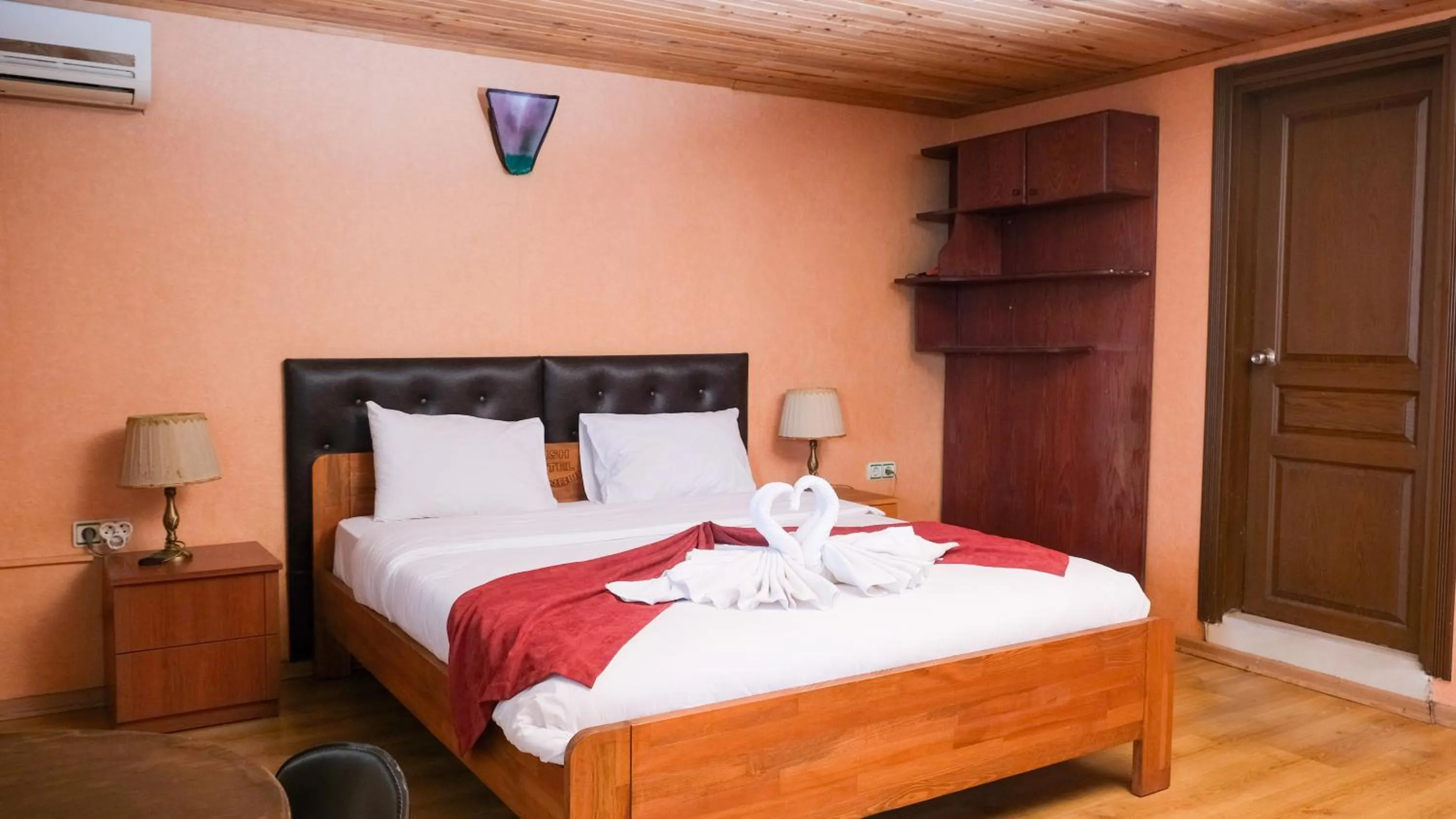 Bed in Istanbul Irish Hotel