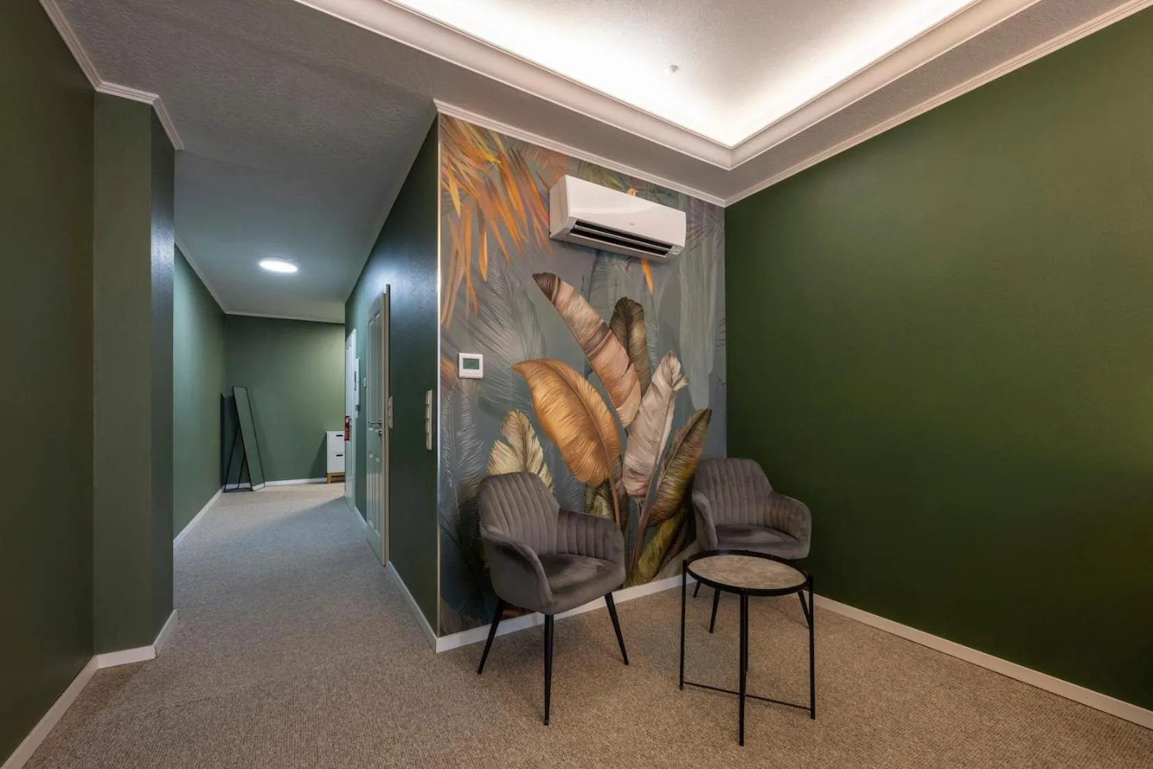 Living room in Hotel Residenz Luxury - Outletcity - Parken - Klima - 24h Check-In