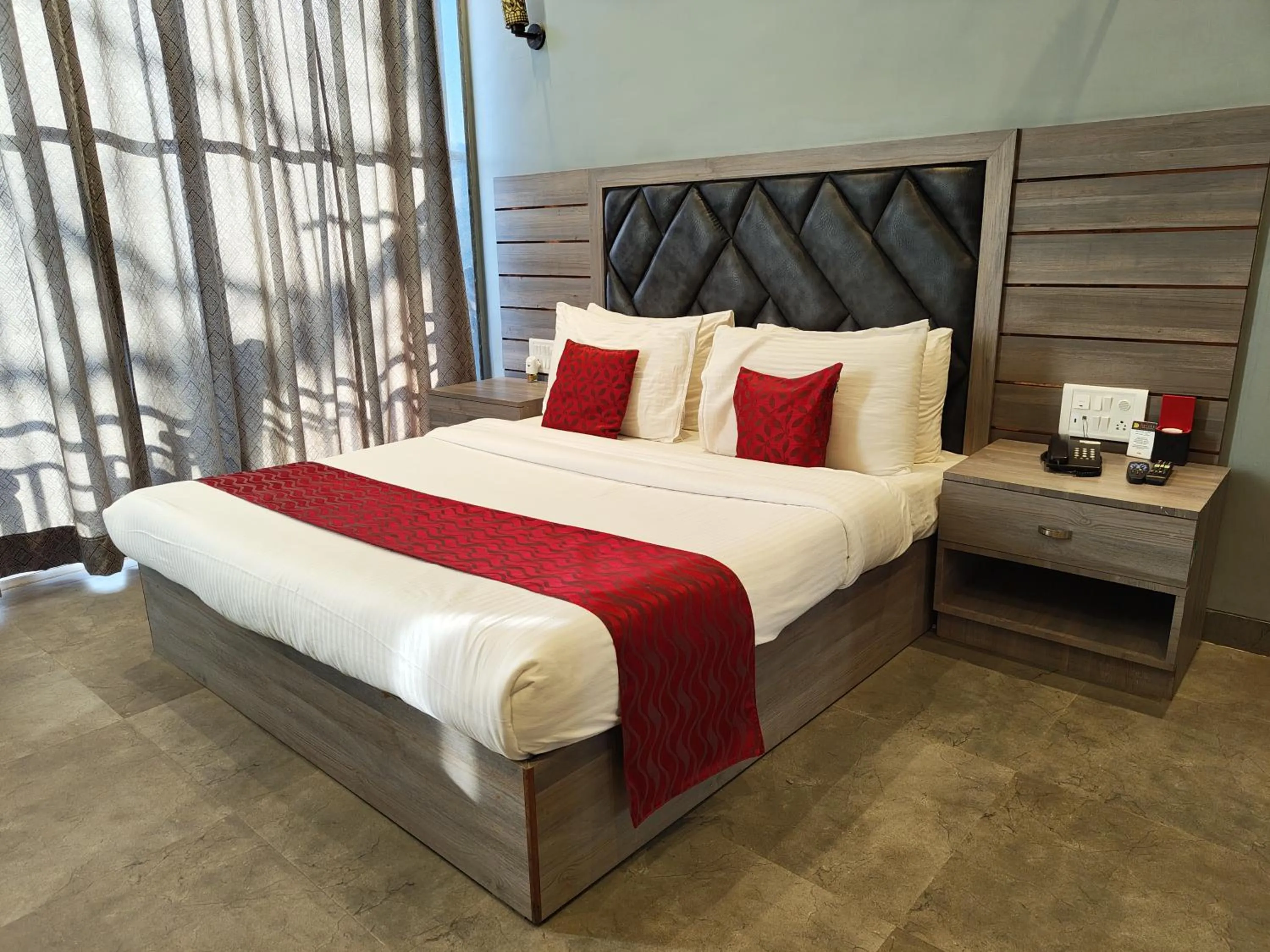 Bed in VITS Panchgani