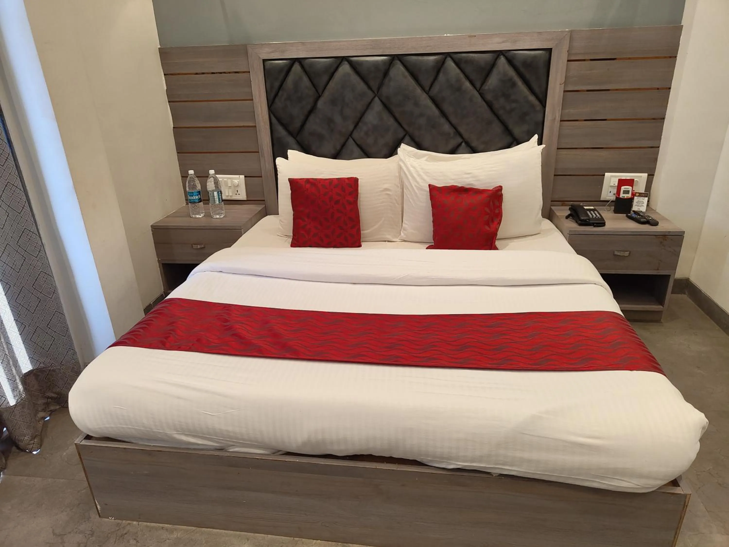 Bed in VITS Panchgani