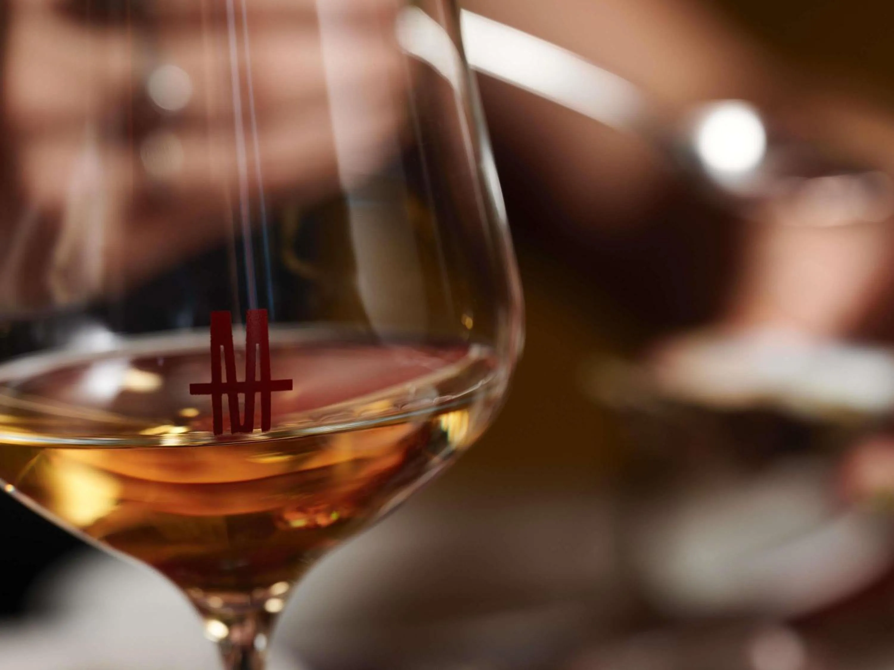 Restaurant/places to eat in Hotel Morris Sydney, Handwritten Collection