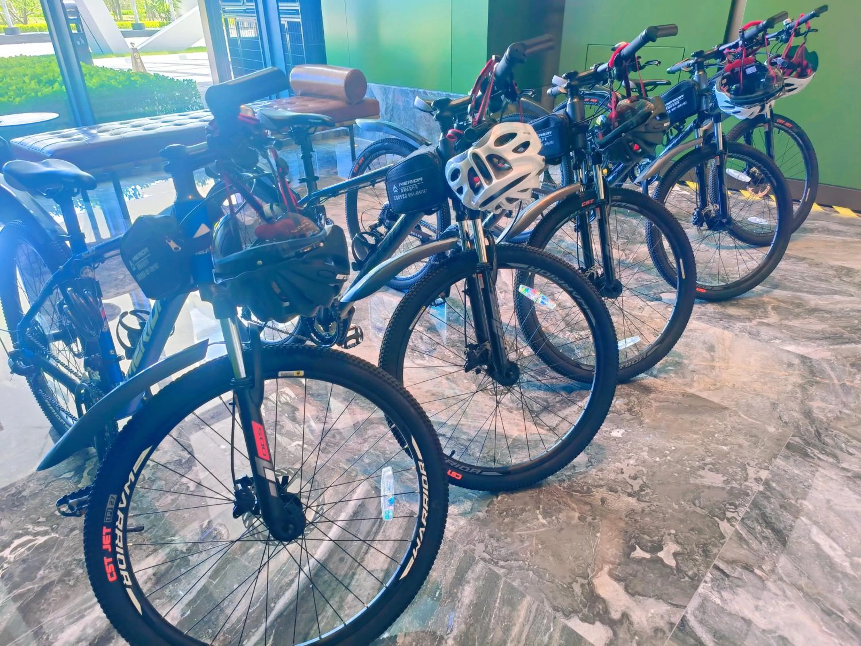 Cycling in Wyndham Shanxi Xiaohe Xincheng