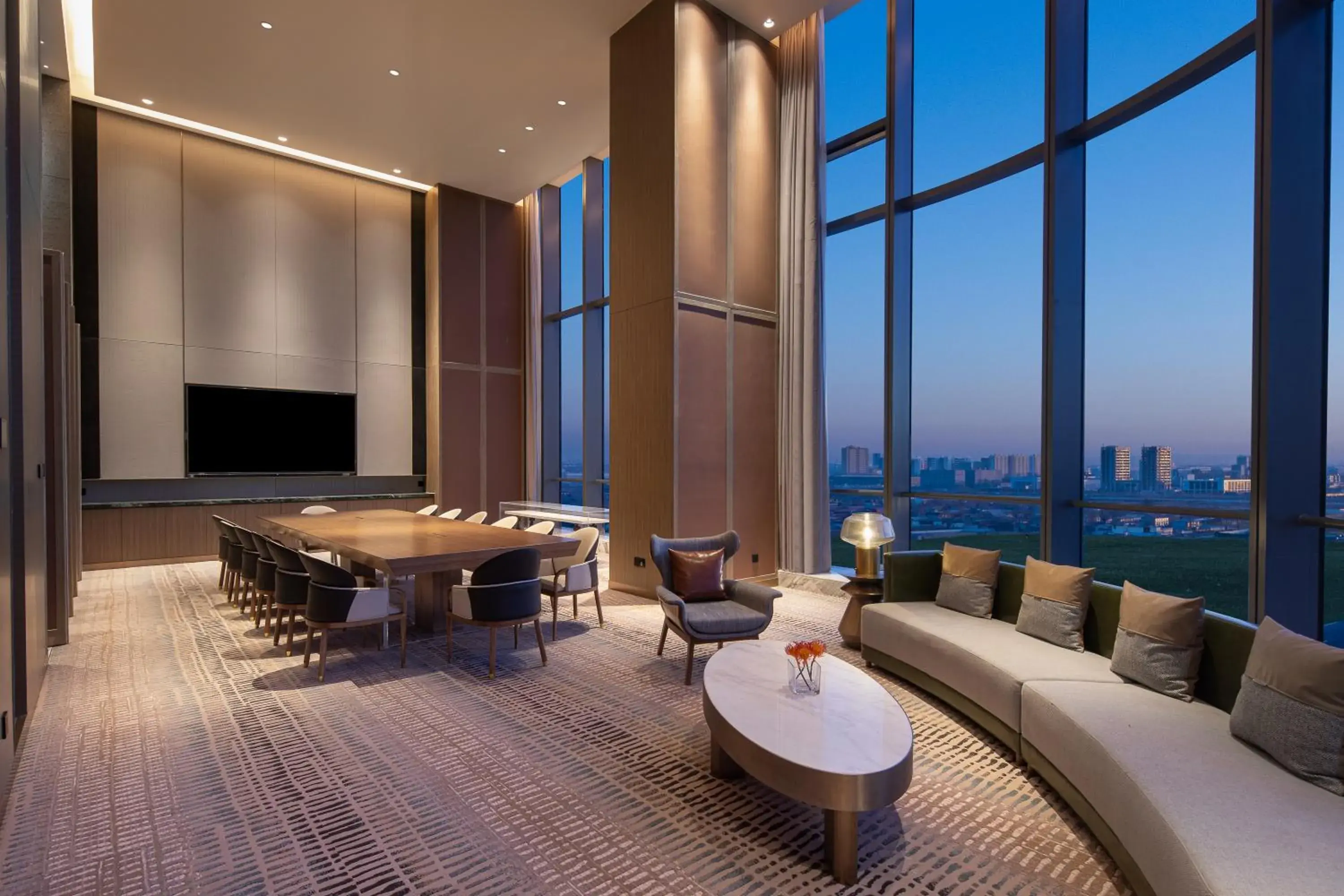 Lounge or bar in Wyndham Shanxi Xiaohe Xincheng Lounge or bar in Wyndham Shanxi Xiaohe Xincheng