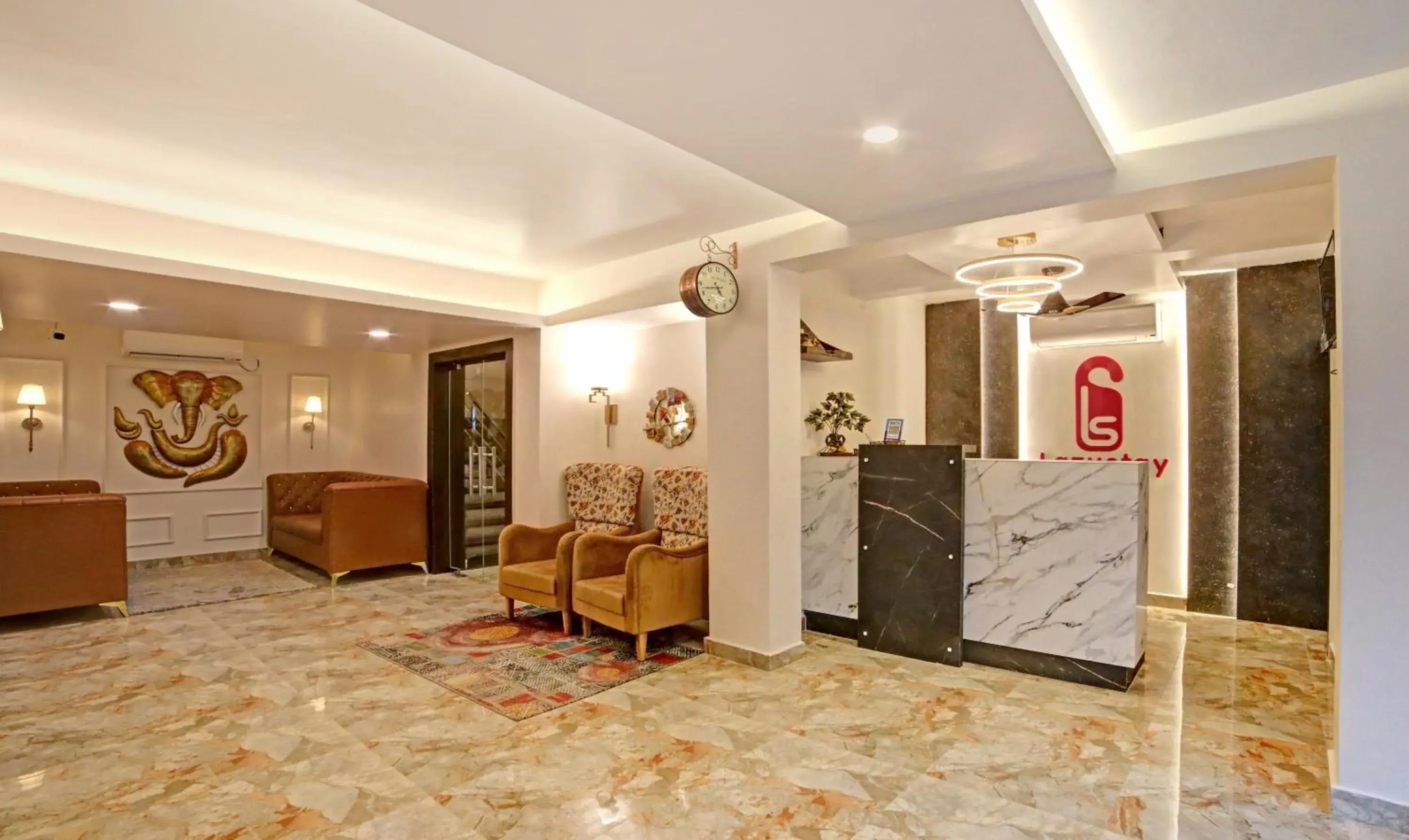 Lobby or reception in Treebo Lazystay Elite Lobby or reception in Treebo Lazystay Elite