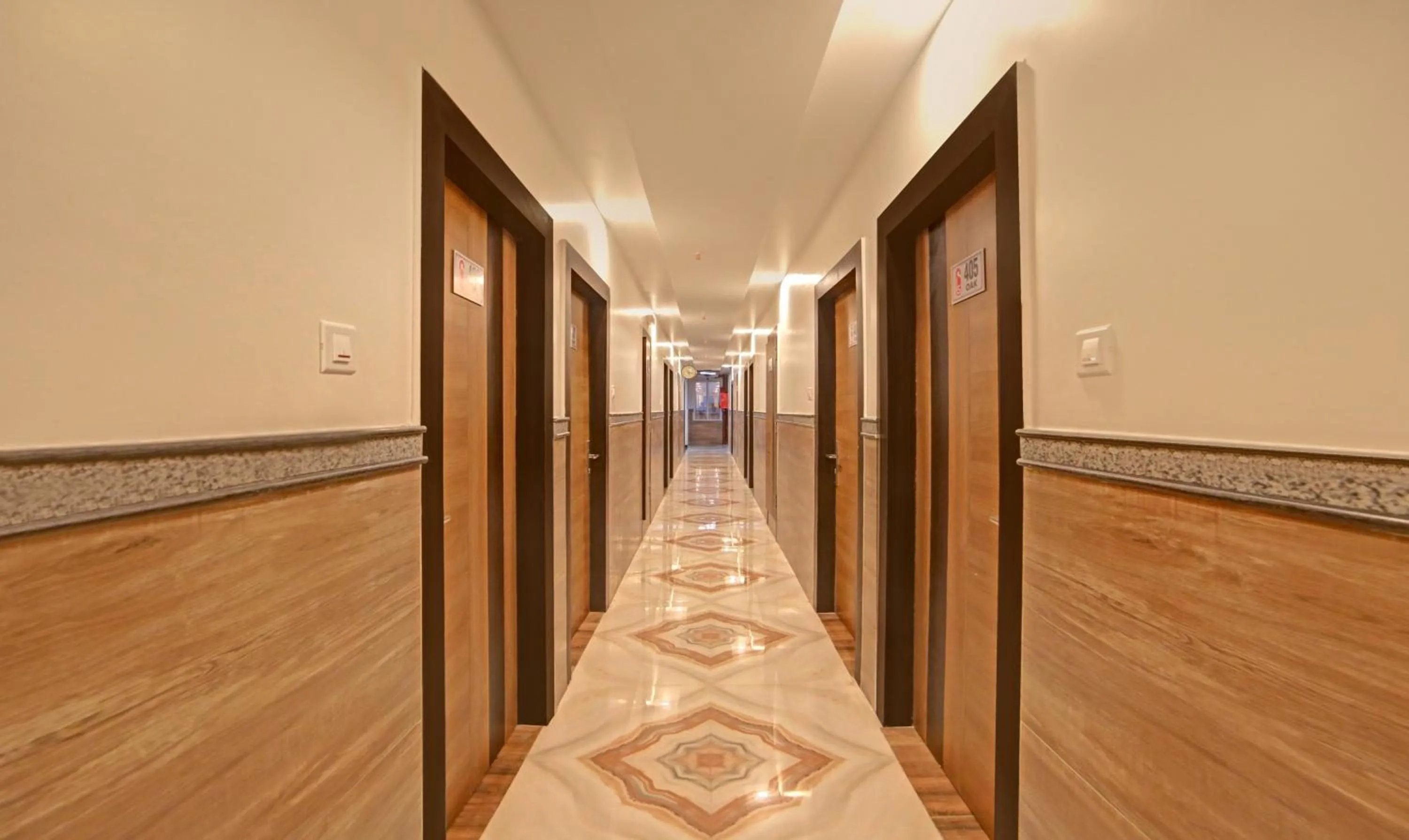 Lobby or reception in Treebo Lazystay Elite