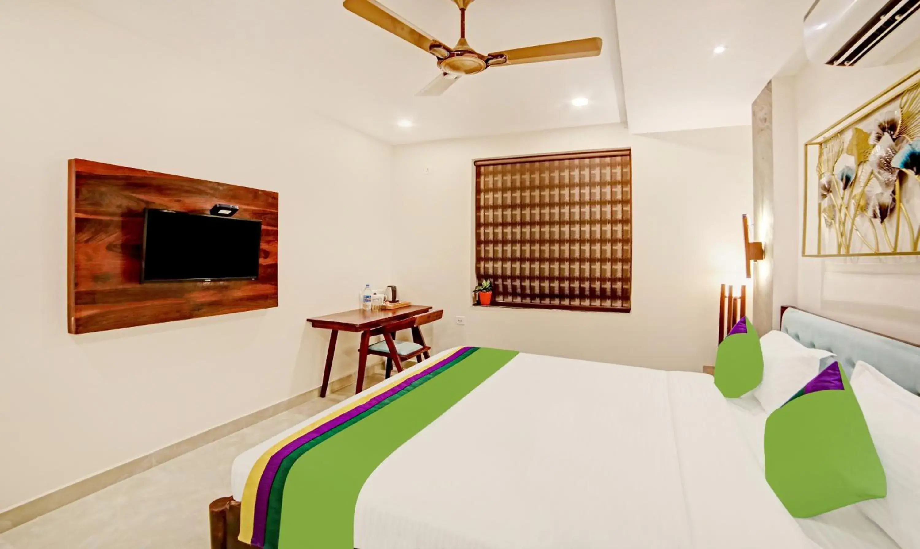 Bedroom, Bed in Treebo Lazystay Elite Bedroom, Bed in Treebo Lazystay Elite