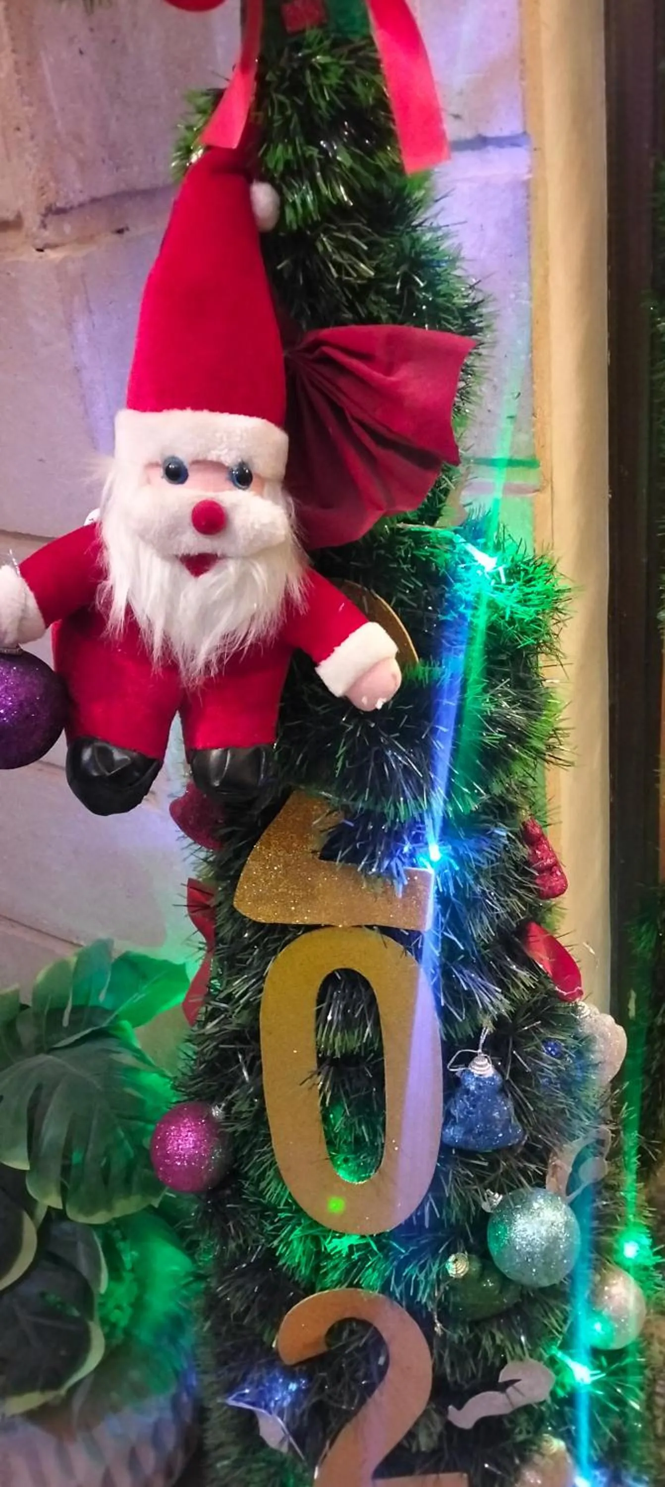 Decorative detail in Zeina pyramids view