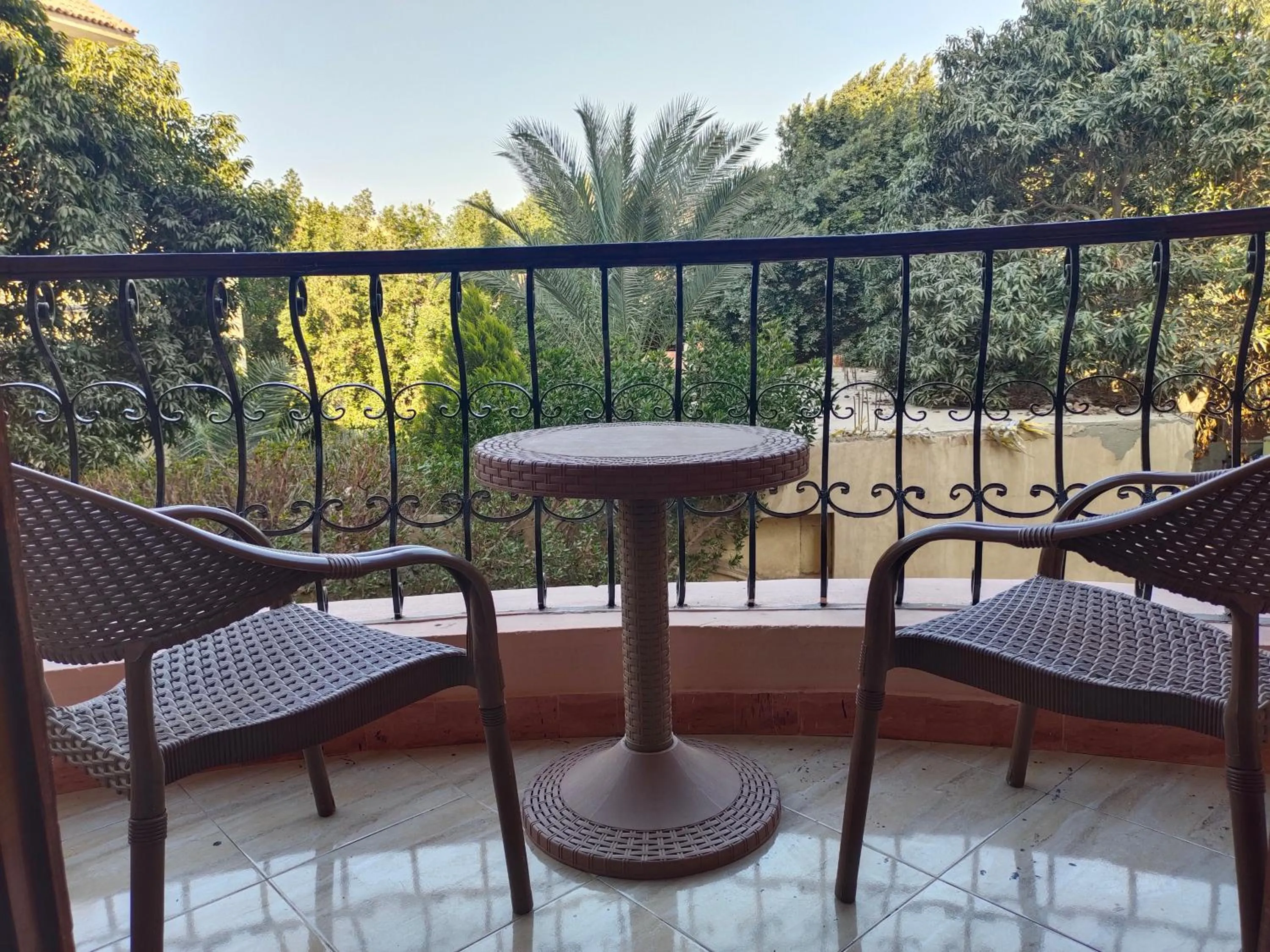 Balcony/Terrace in Zeina pyramids view