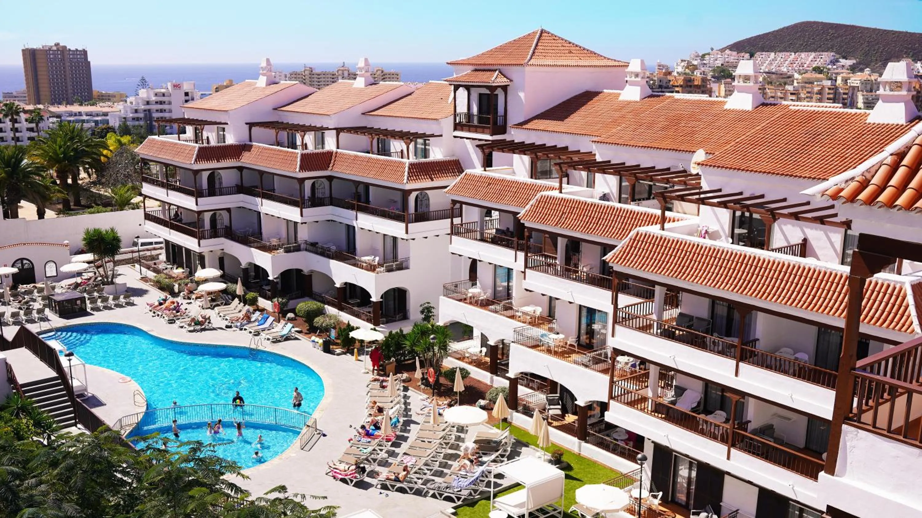 Property building in Coral Los Alisios