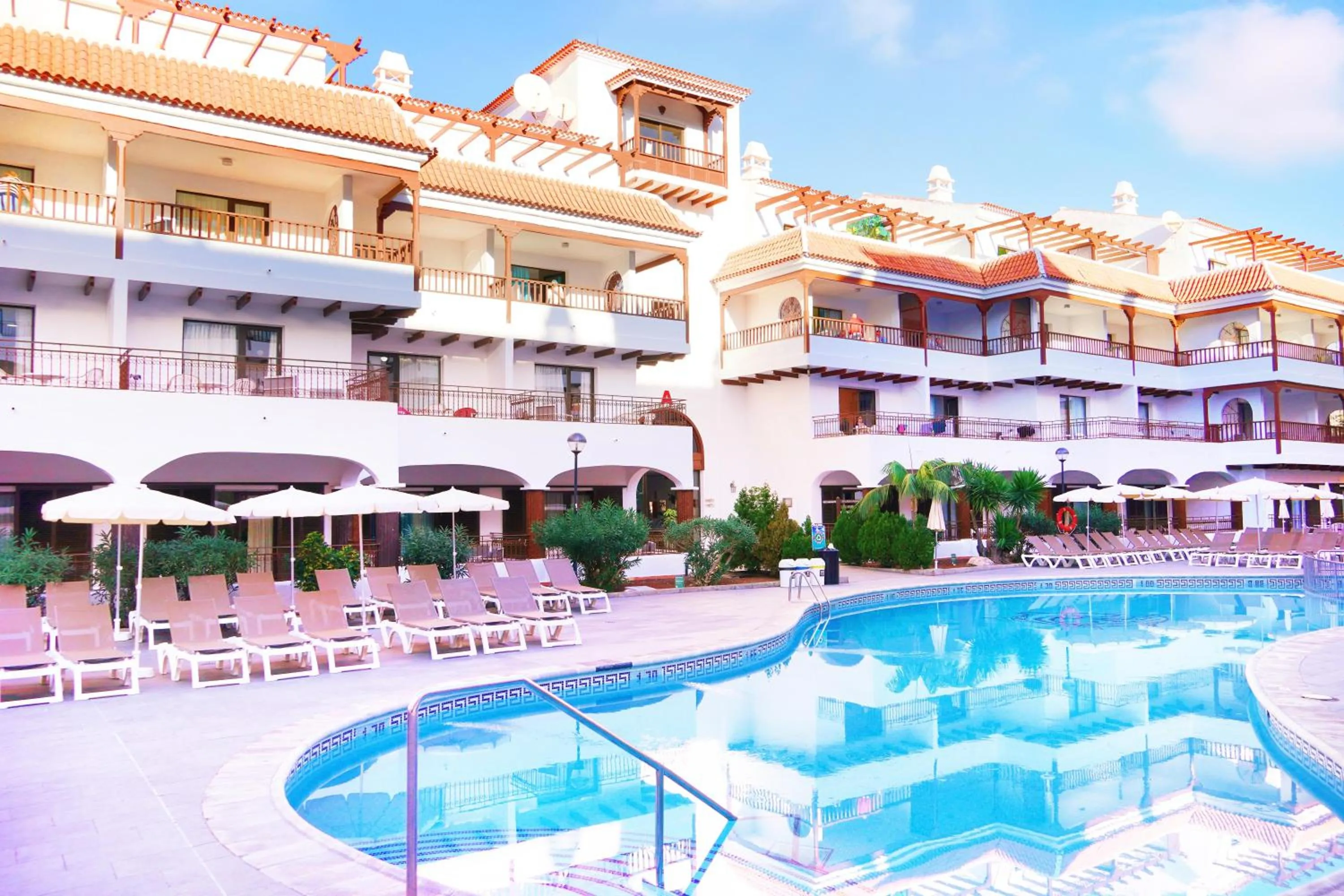 Property building in Coral Los Alisios