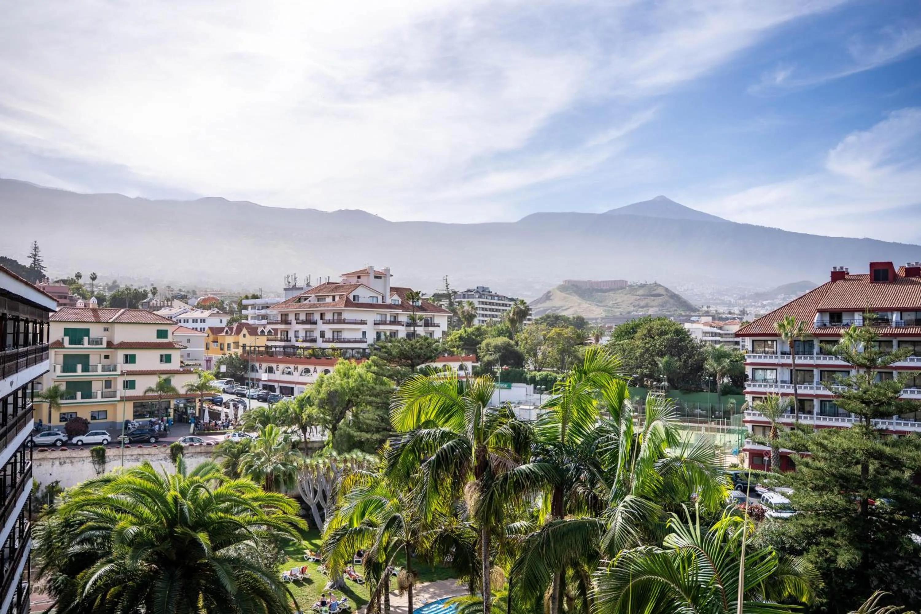 Property building in Coral Teide Mar