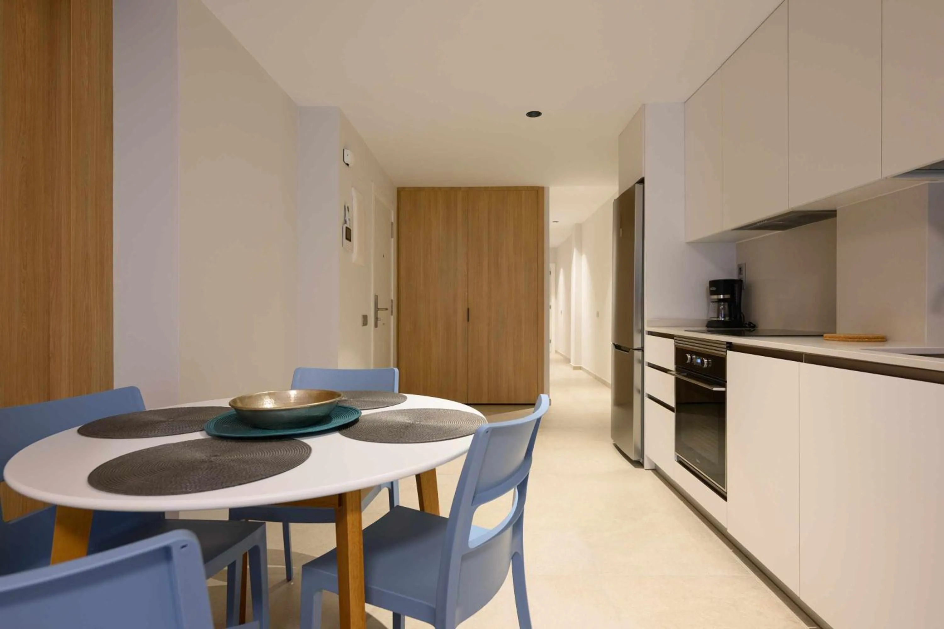 Kitchen or kitchenette in Canteras Urban Beach