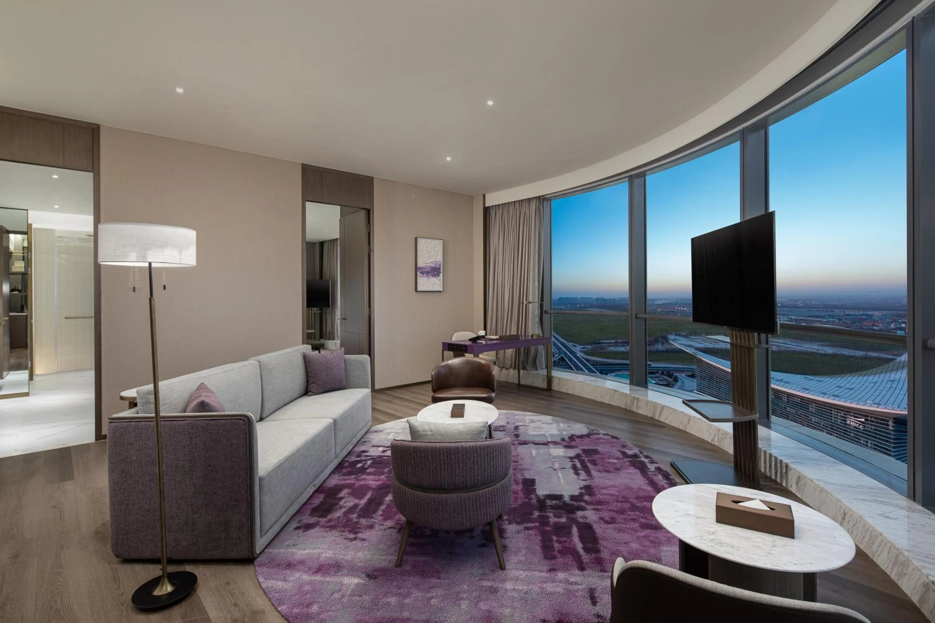 Photo of the whole room in La Quinta by Wyndham Shanxi Xiaohe Xincheng