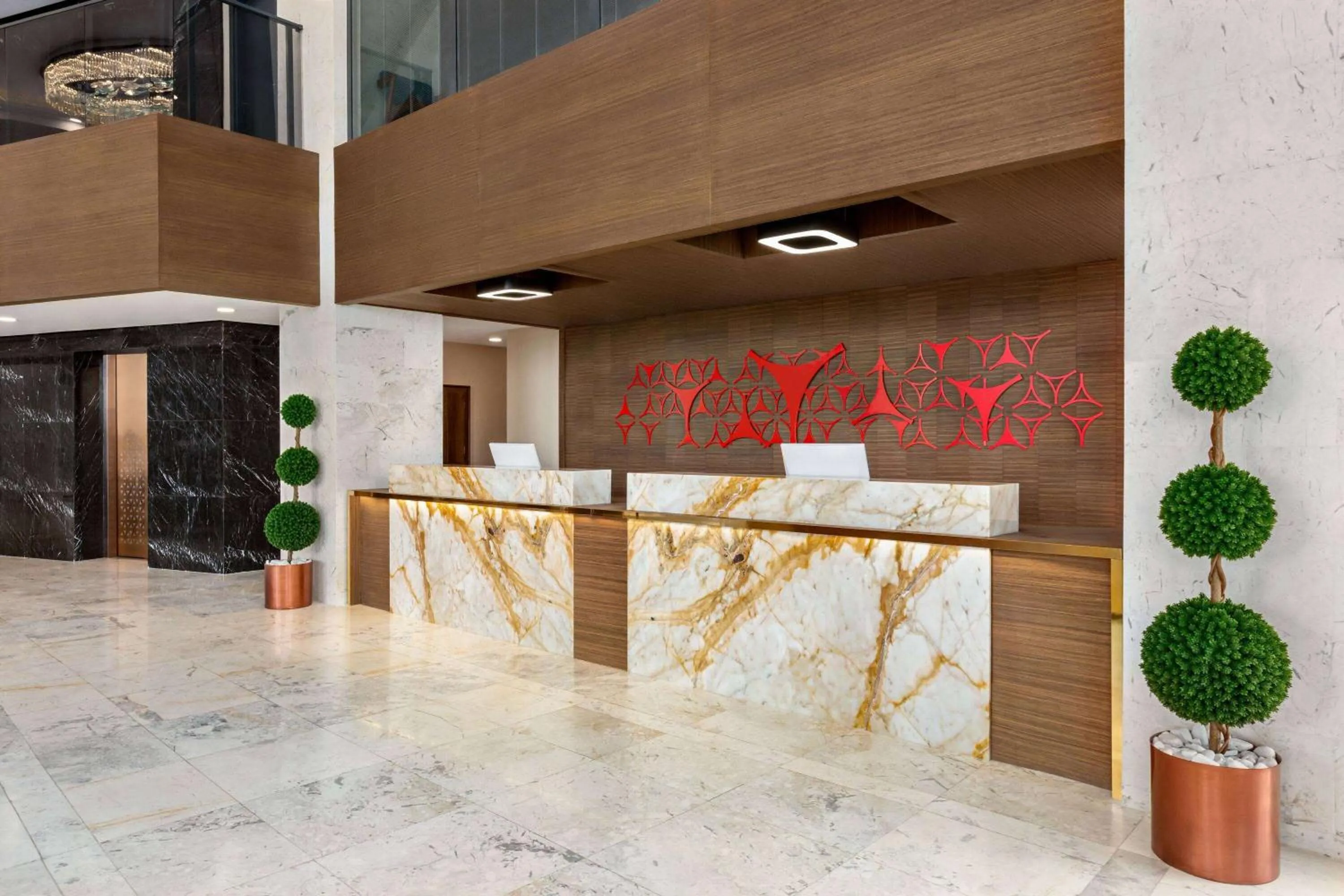 Lobby or reception in Ramada by Wyndham Karapinar