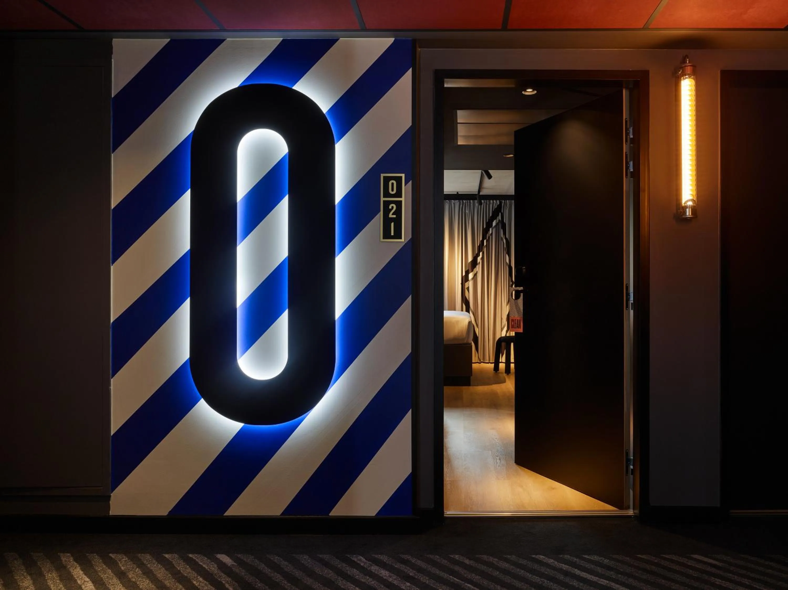 acessibility in Tribe Paris Saint Ouen