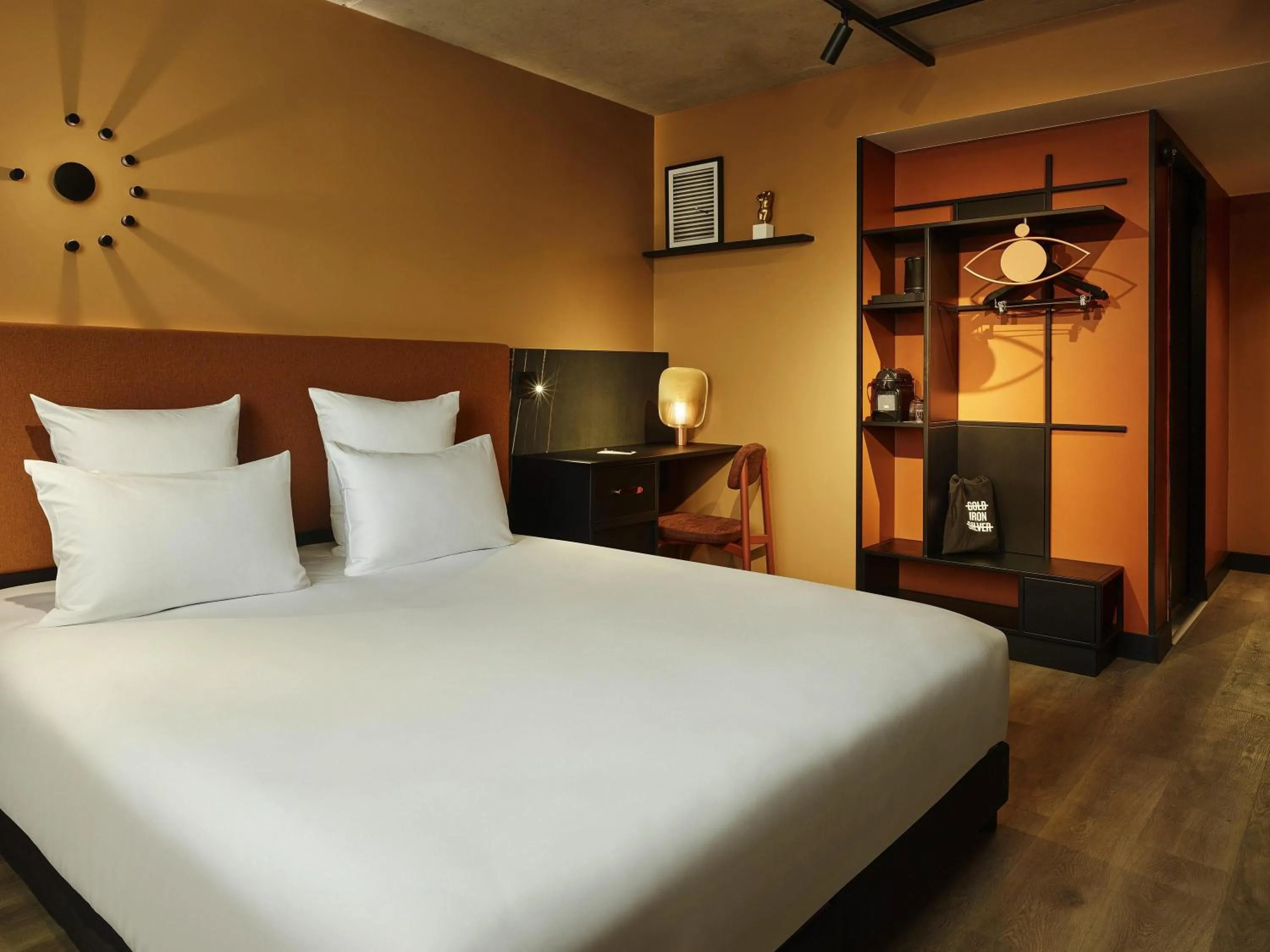 Bedroom, Bed in Tribe Paris Saint Ouen