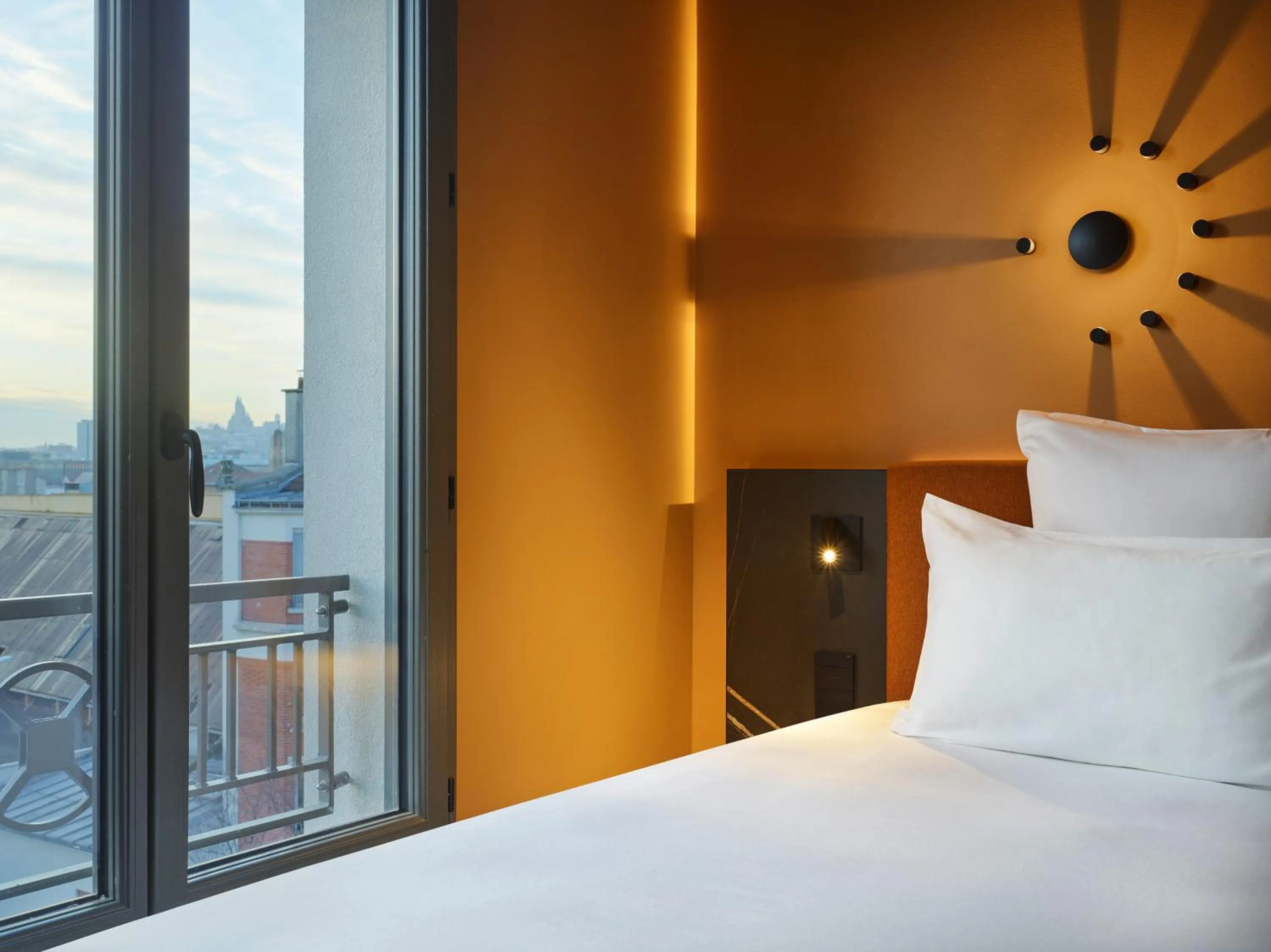 Bedroom, Bed in Tribe Paris Saint Ouen