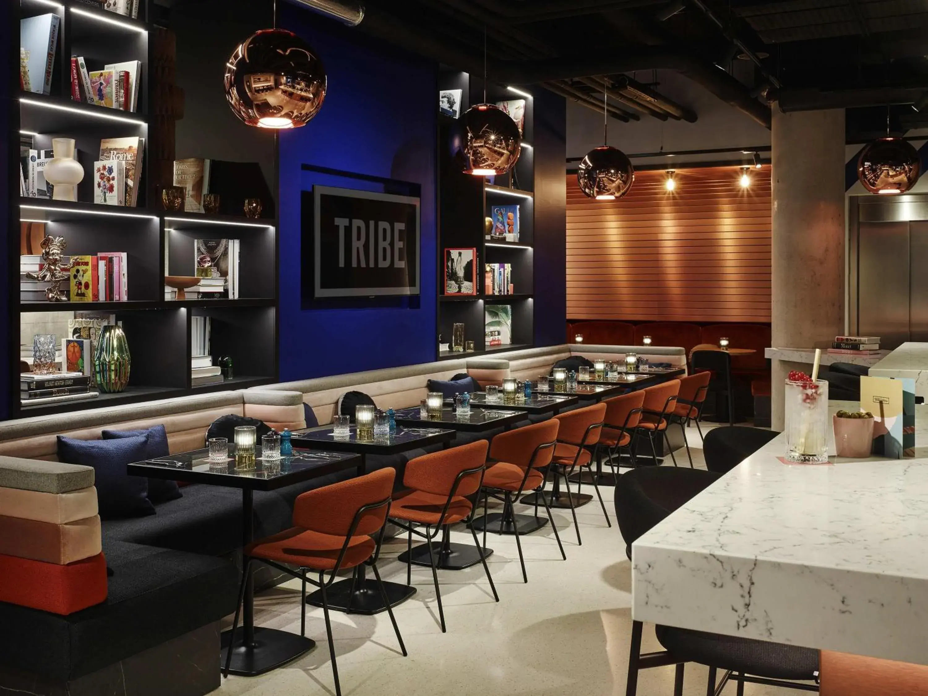 Lounge or bar in Tribe Paris Saint Ouen Lounge or bar in Tribe Paris Saint Ouen