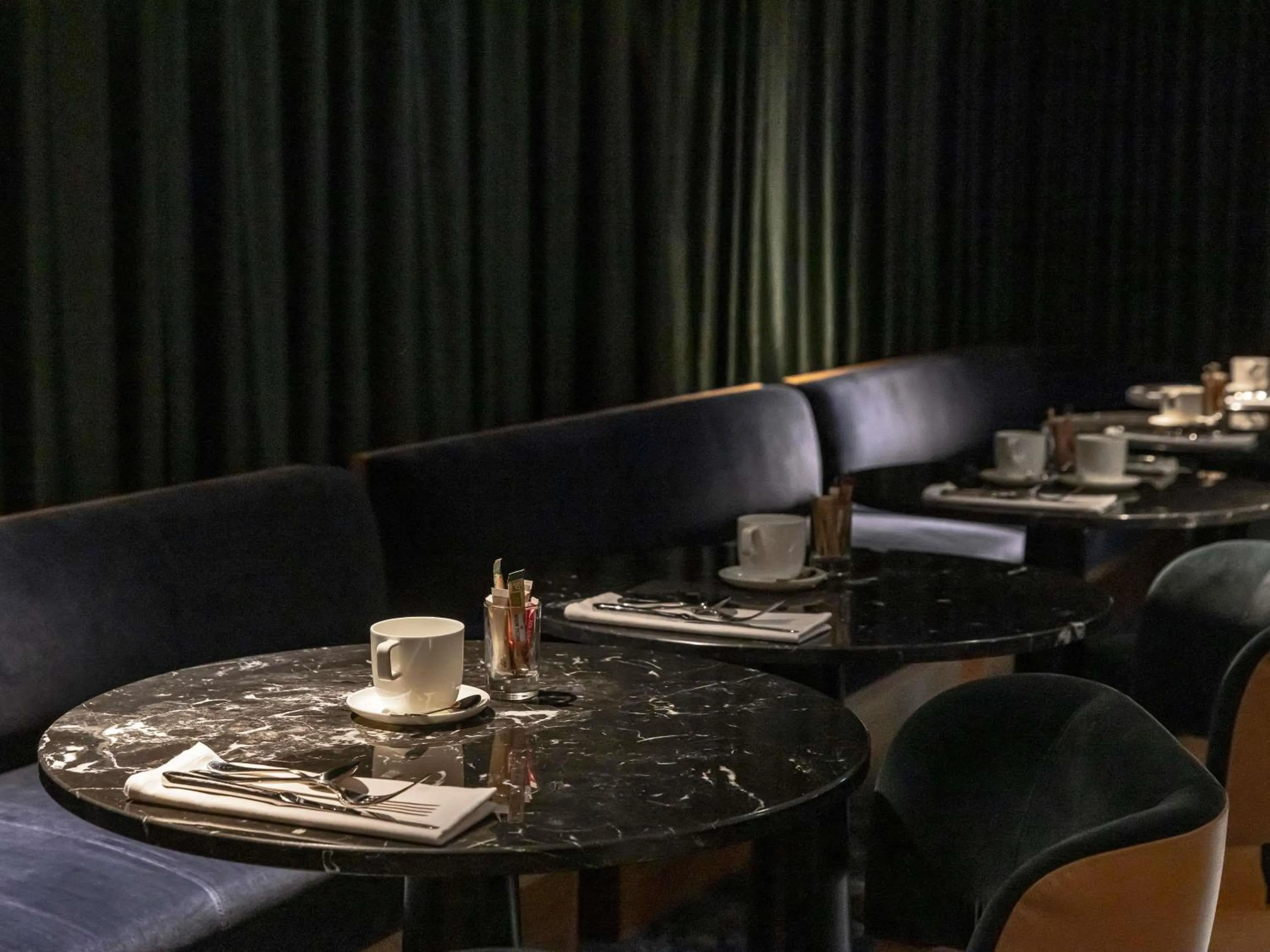 Breakfast in La Licorne Hotel & Spa Troyes - MGallery Collection