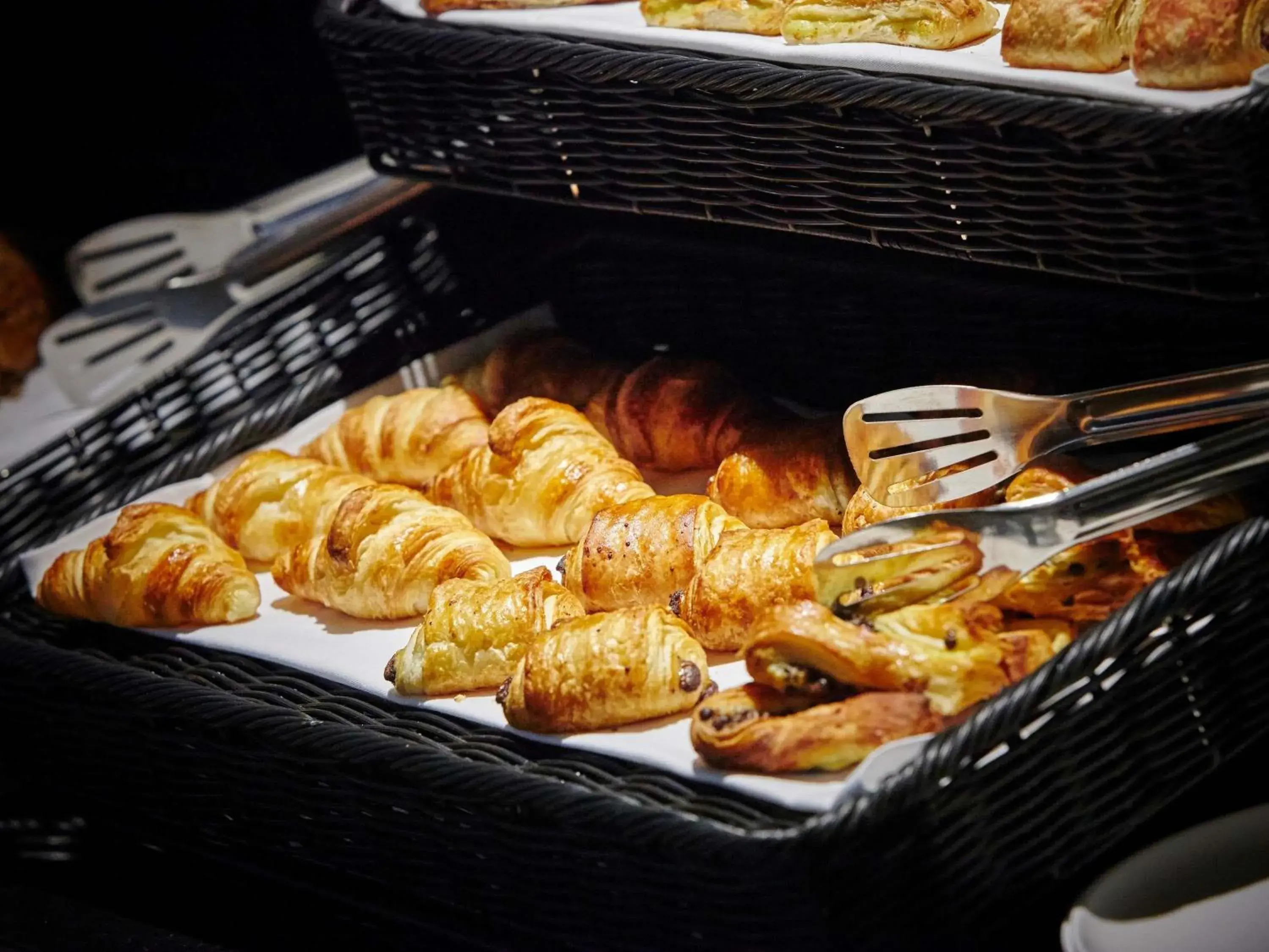 Breakfast in La Licorne Hotel & Spa Troyes - MGallery Collection Breakfast in La Licorne Hotel & Spa Troyes - MGallery Collection