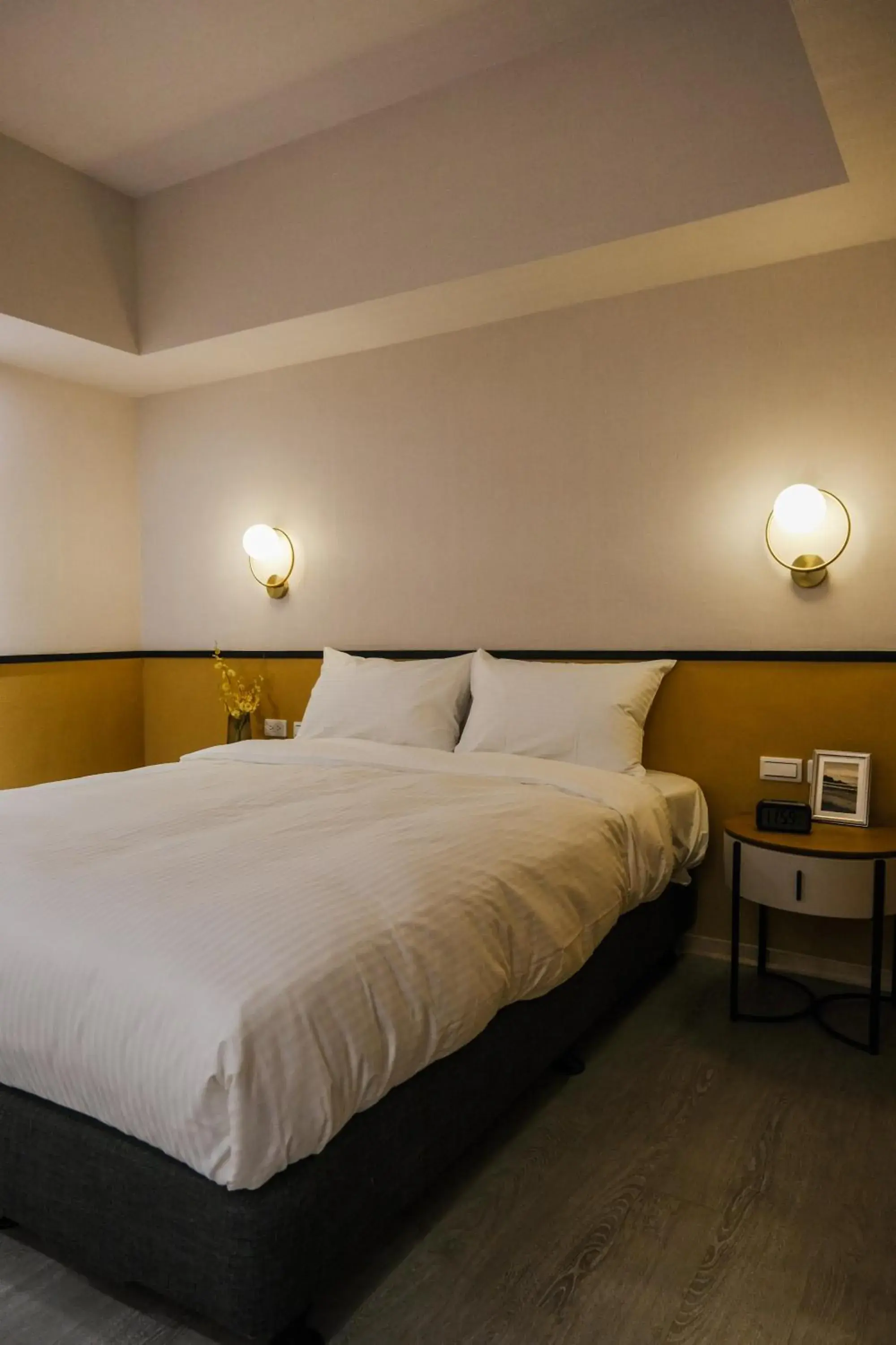 Bed in Giant Rich Hotel Bed in Giant Rich Hotel