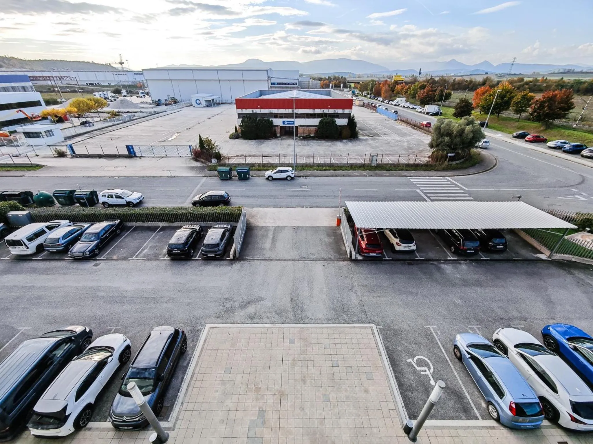 Parking in AZZ Pamplona Norte Hotel