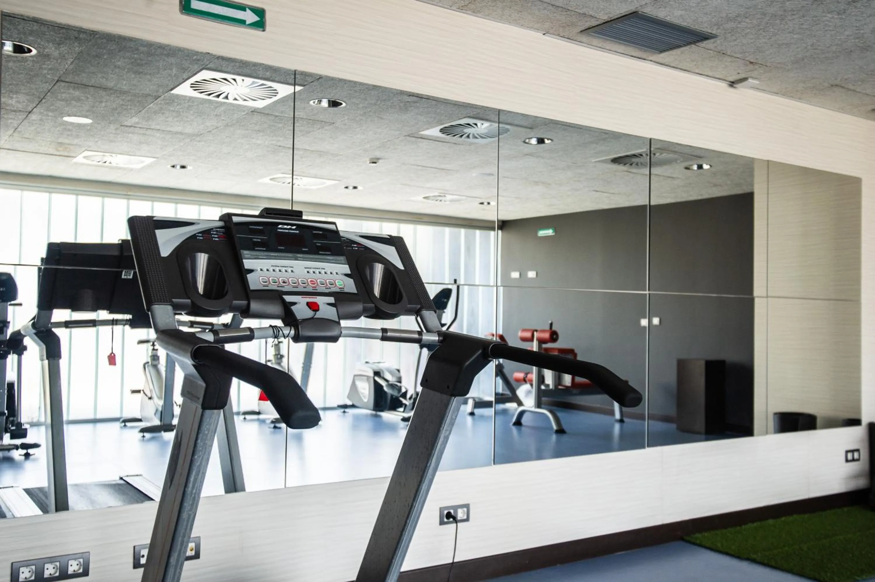 Fitness centre/facilities in AZZ Pamplona Norte Hotel