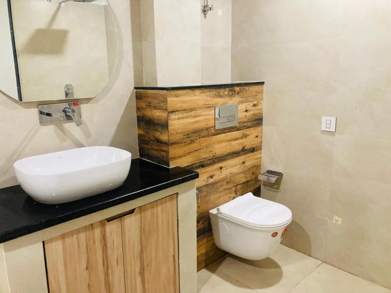 Toilet in The Lavish Stay