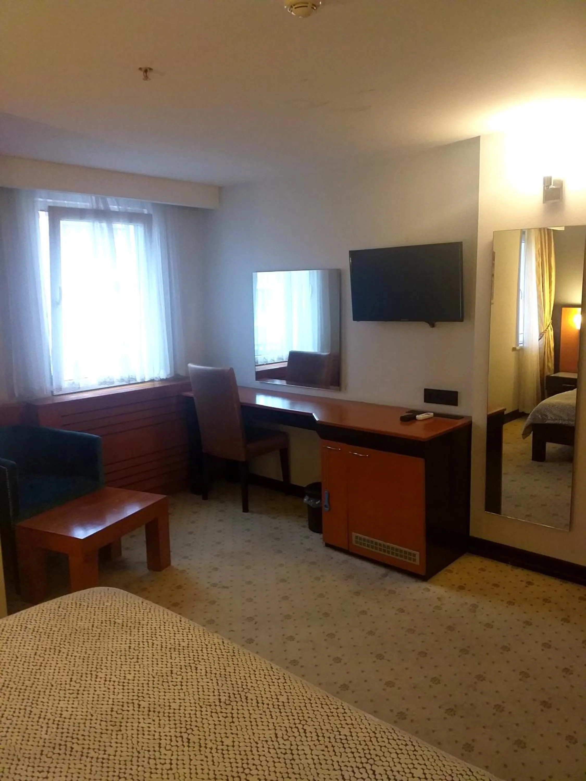 TV and multimedia, Bed in ZEO HOTEL merter