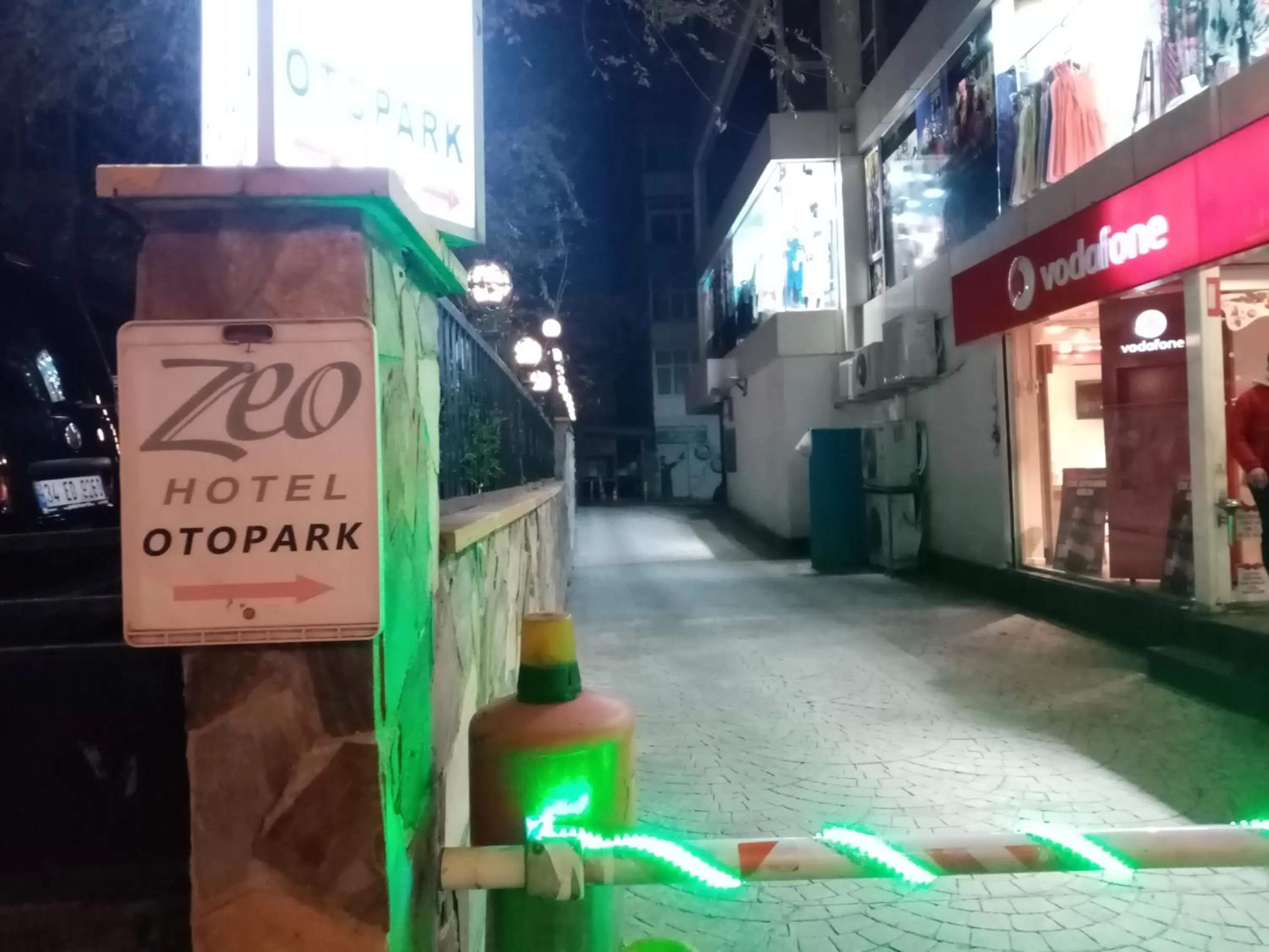 Parking in ZEO HOTEL merter