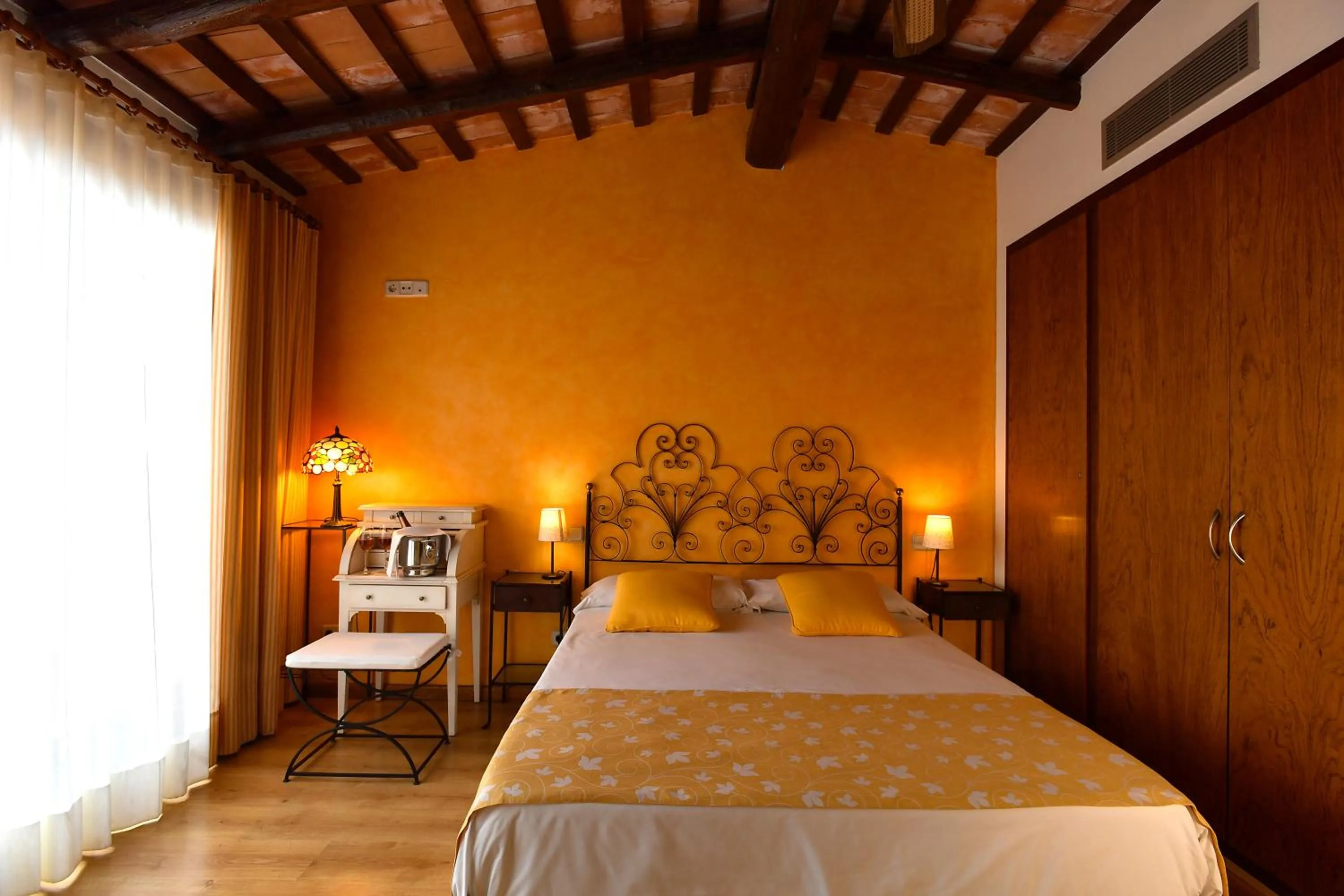 Bed in Hotel Rosa & Spa Begur