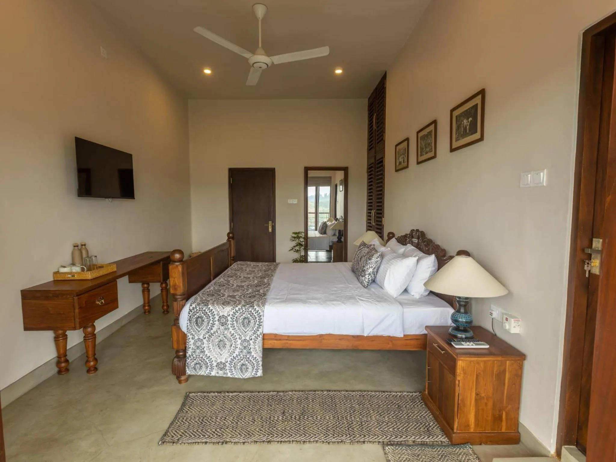 Bed in Edgar Mansion Kandy