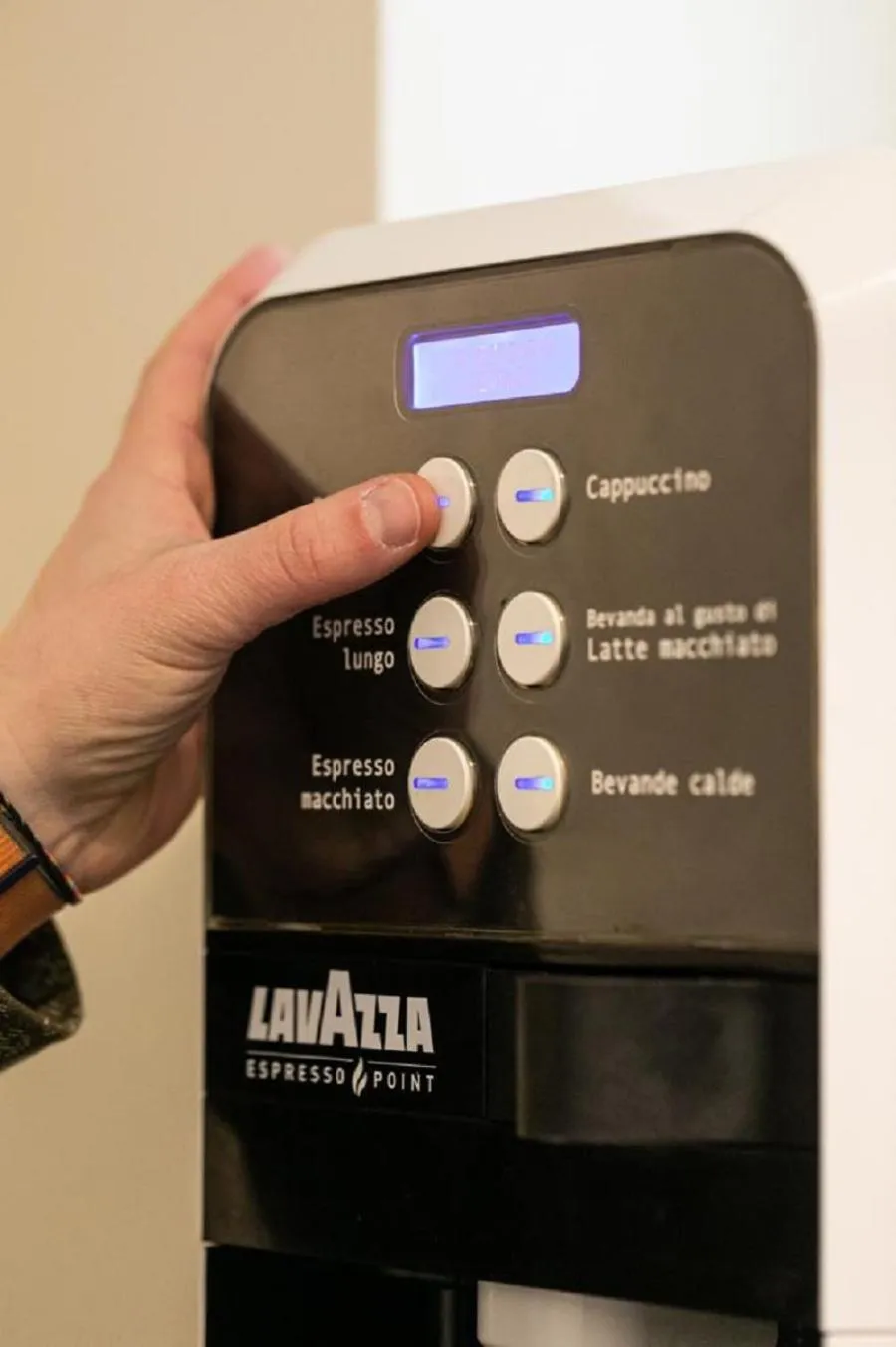 Coffee/tea facilities in Bhr Cavour 150