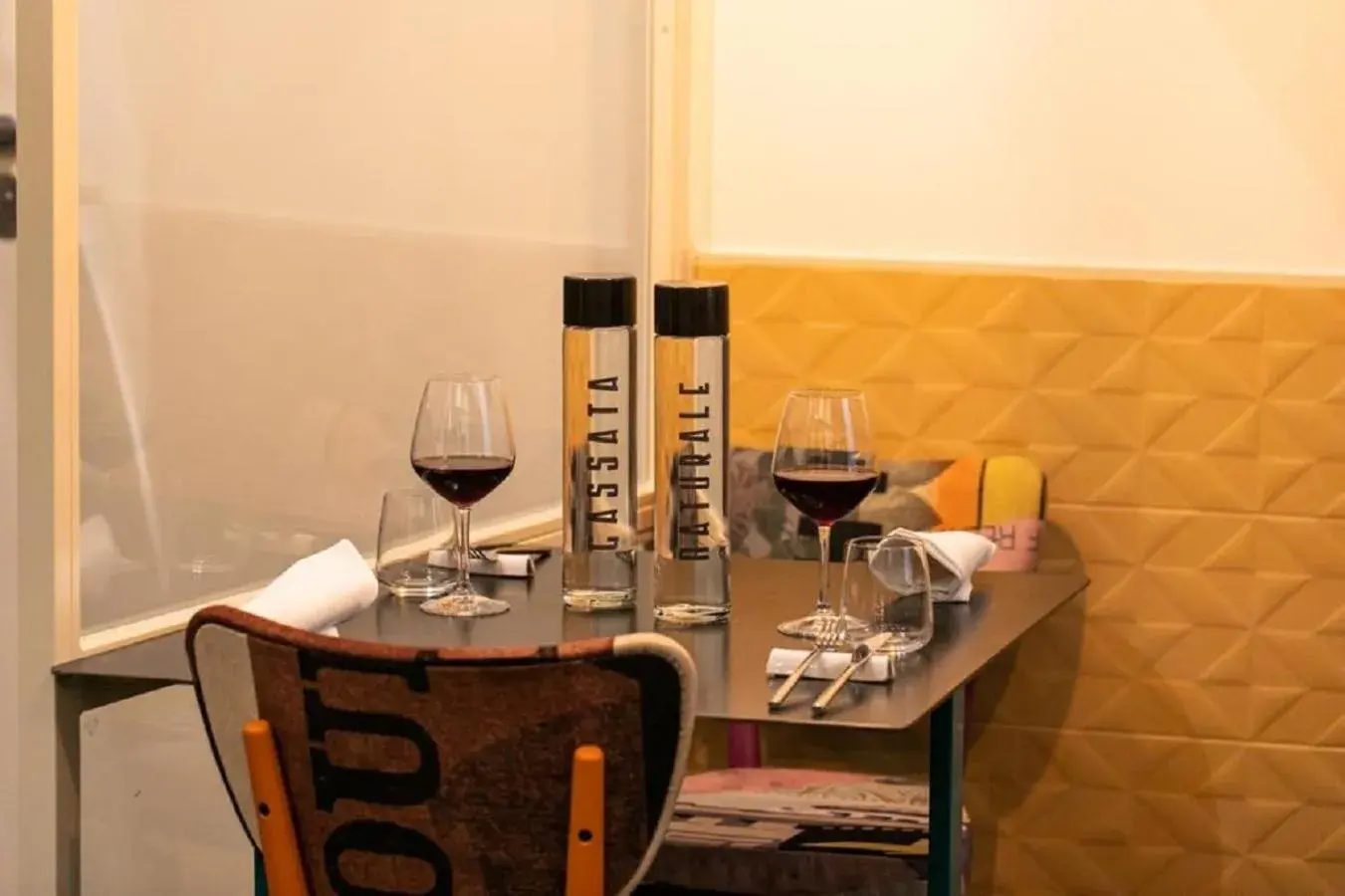 Restaurant/places to eat in Bhr Cavour 150 Restaurant/places to eat in Bhr Cavour 150