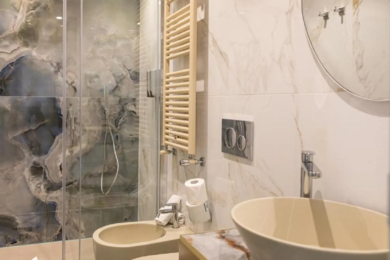 Shower in Bhr Cavour 150