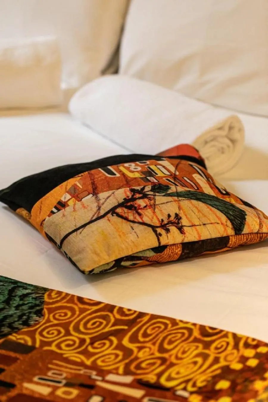 Bed in Bhr Cavour 150