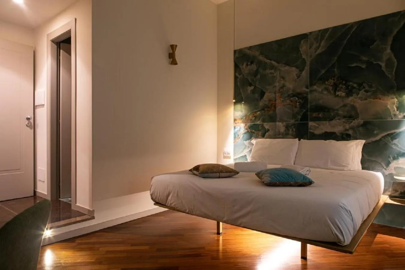 Bed in Bhr Cavour 150