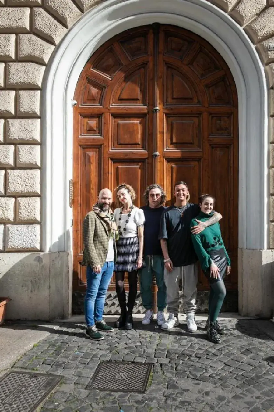 Property building in Bhr Cavour 150 Property building in Bhr Cavour 150